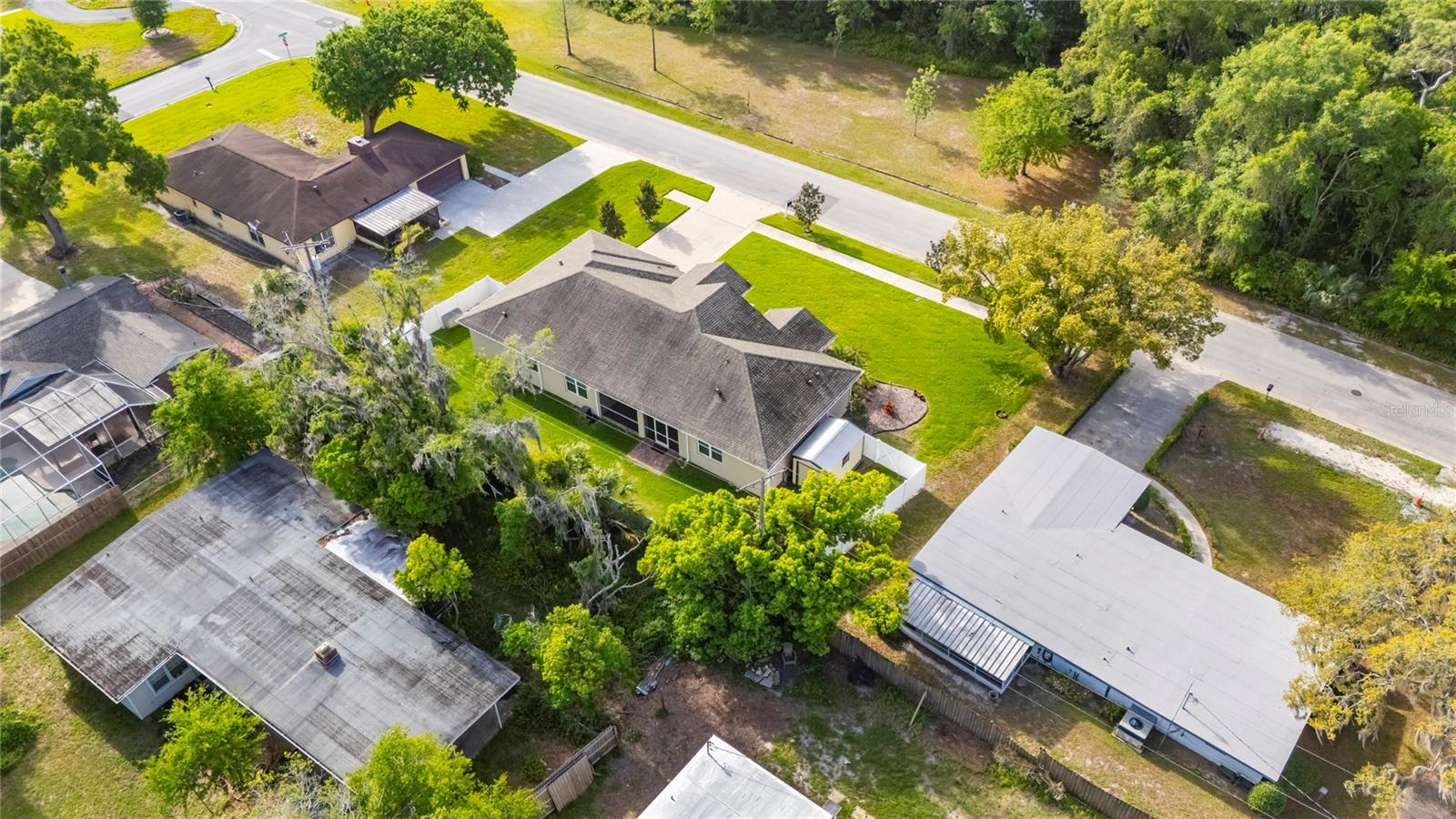 1008 W RIVER DR, TEMPLE TERRACE, FL, 33617