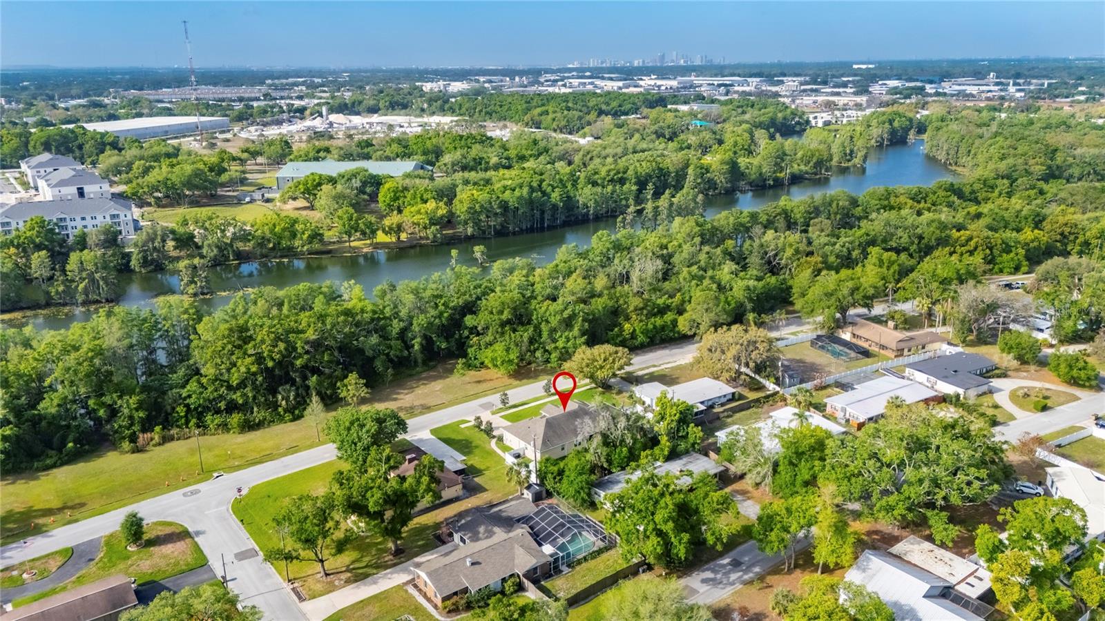 1008 W RIVER DR, TEMPLE TERRACE, FL, 33617