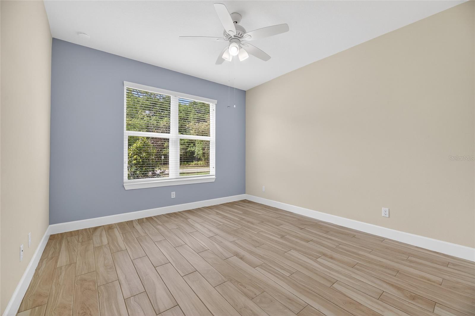 1008 W RIVER DR, TEMPLE TERRACE, FL, 33617