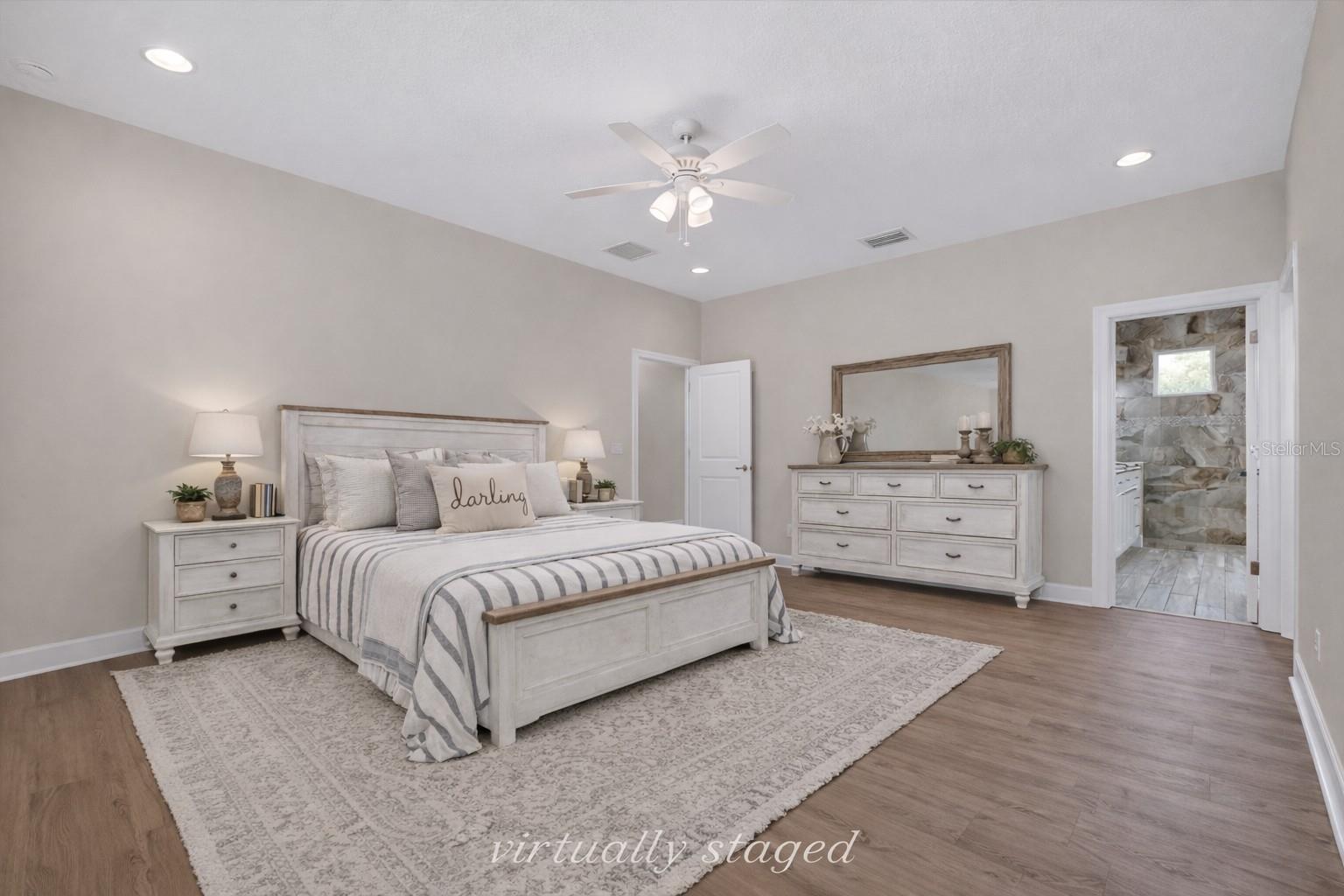 1008 W RIVER DR, TEMPLE TERRACE, FL, 33617