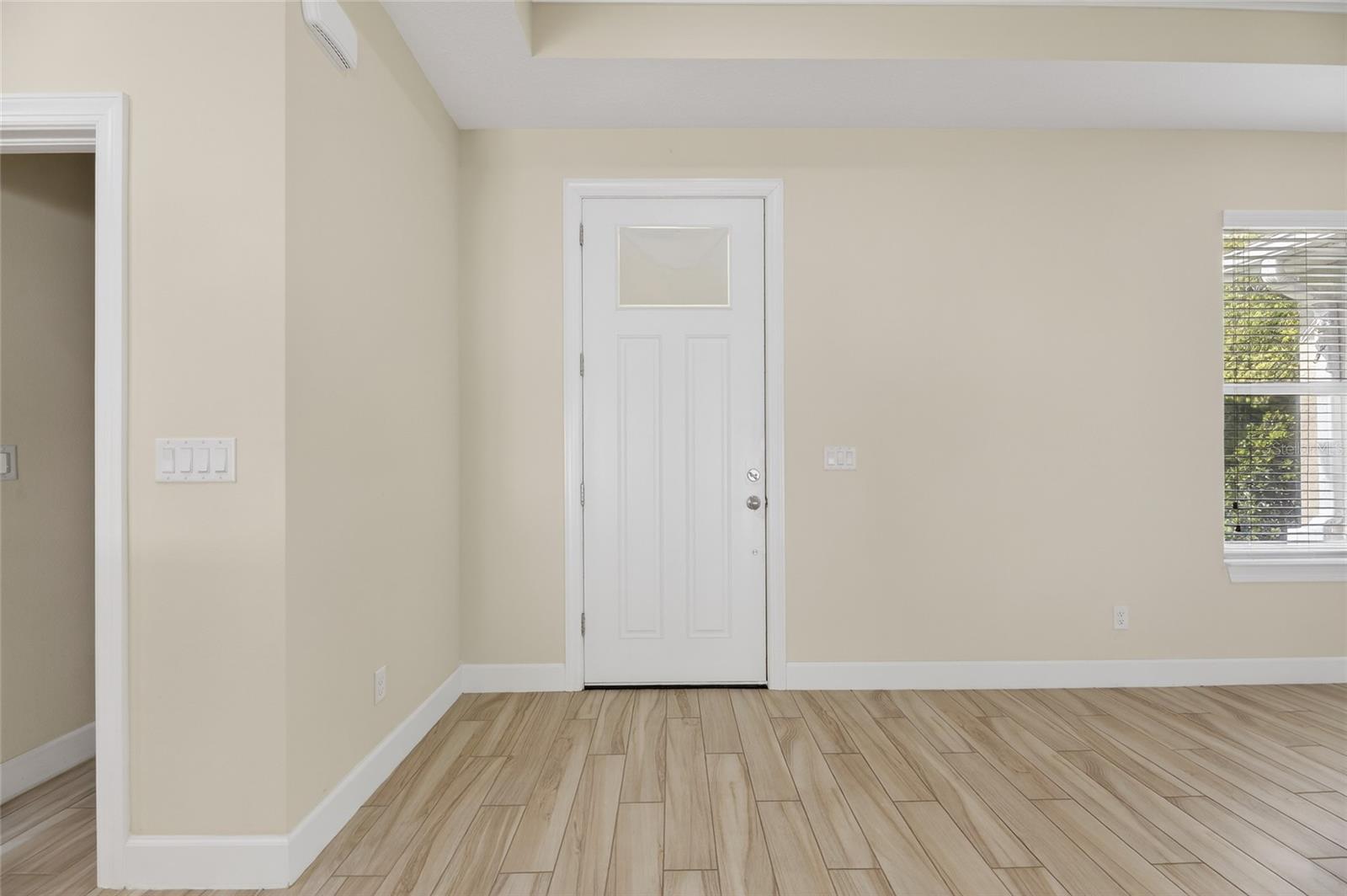 1008 W RIVER DR, TEMPLE TERRACE, FL, 33617