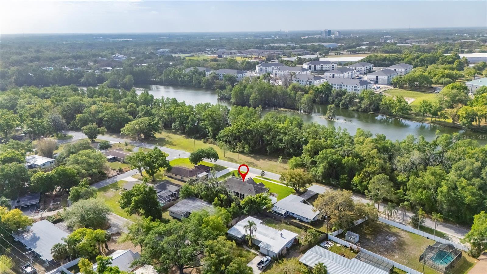 1008 W RIVER DR, TEMPLE TERRACE, FL, 33617