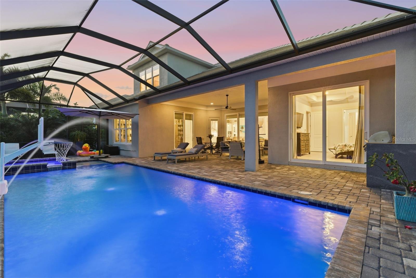 8245 GRANDE SHORES DR, SARASOTA, FL, 34240