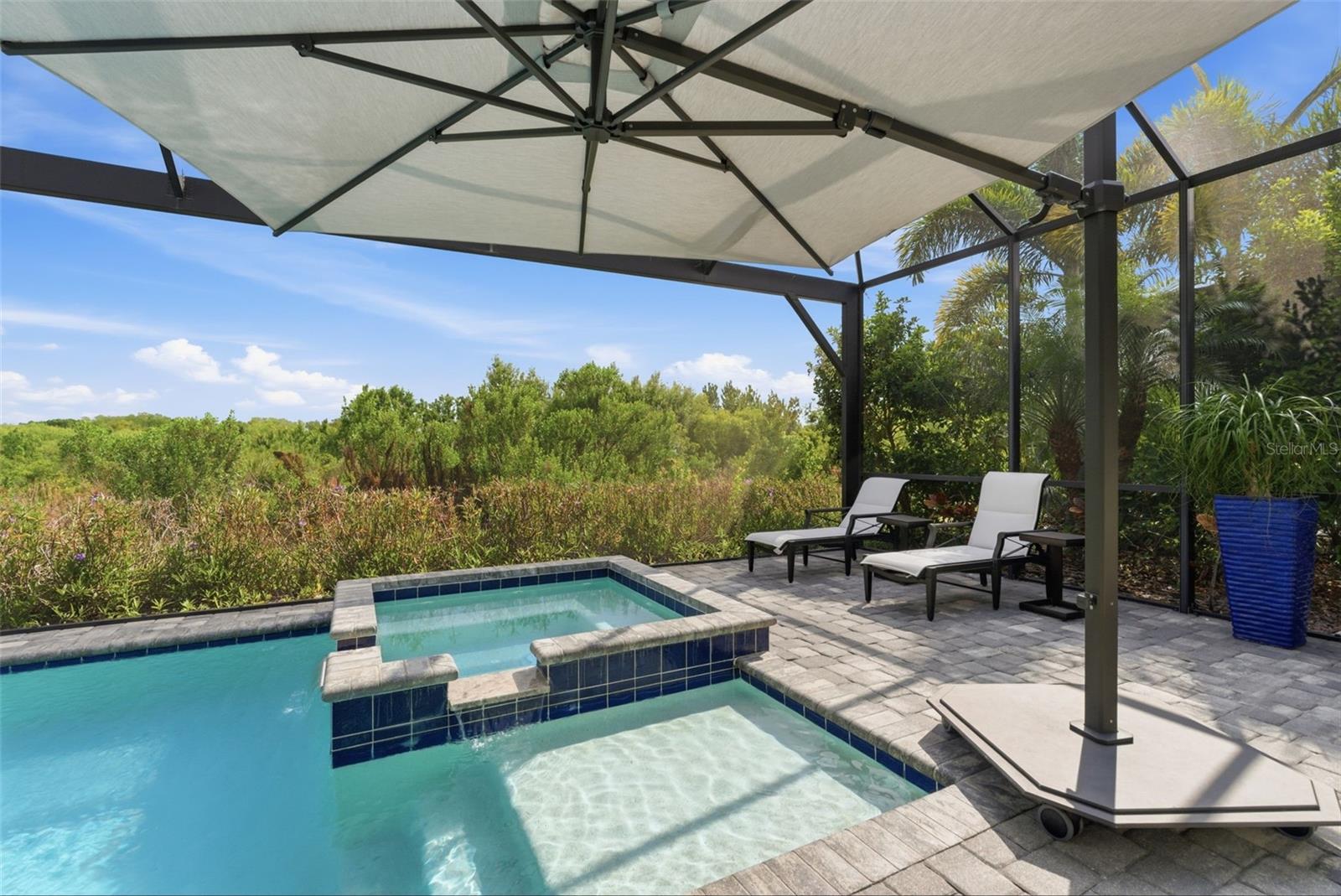 8245 GRANDE SHORES DR, SARASOTA, FL, 34240