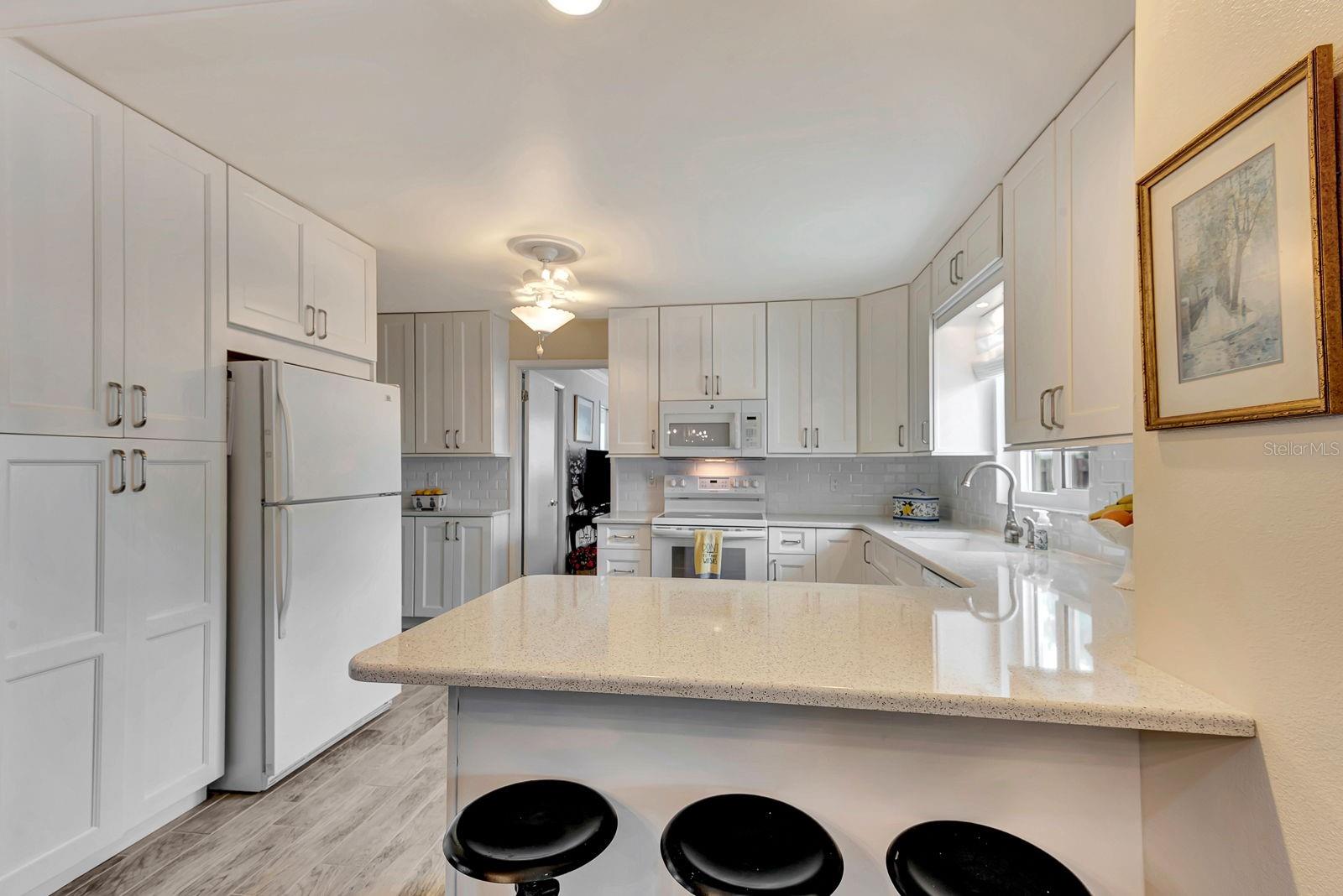 4395 SARASOTA AVE, SARASOTA, FL, 34234