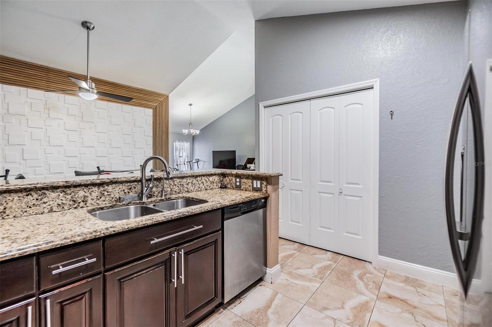 5923 BITTERWOOD CT, TAMPA, FL, 33625