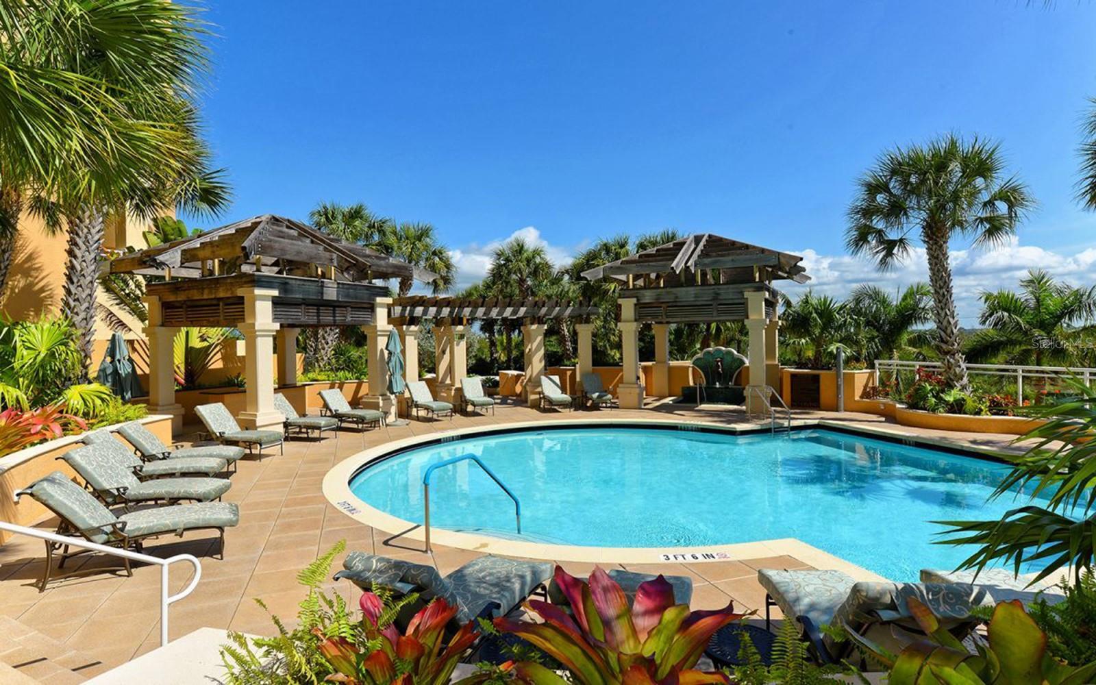 1300 BENJAMIN FRANKLIN DR #701, SARASOTA, FL, 34236
