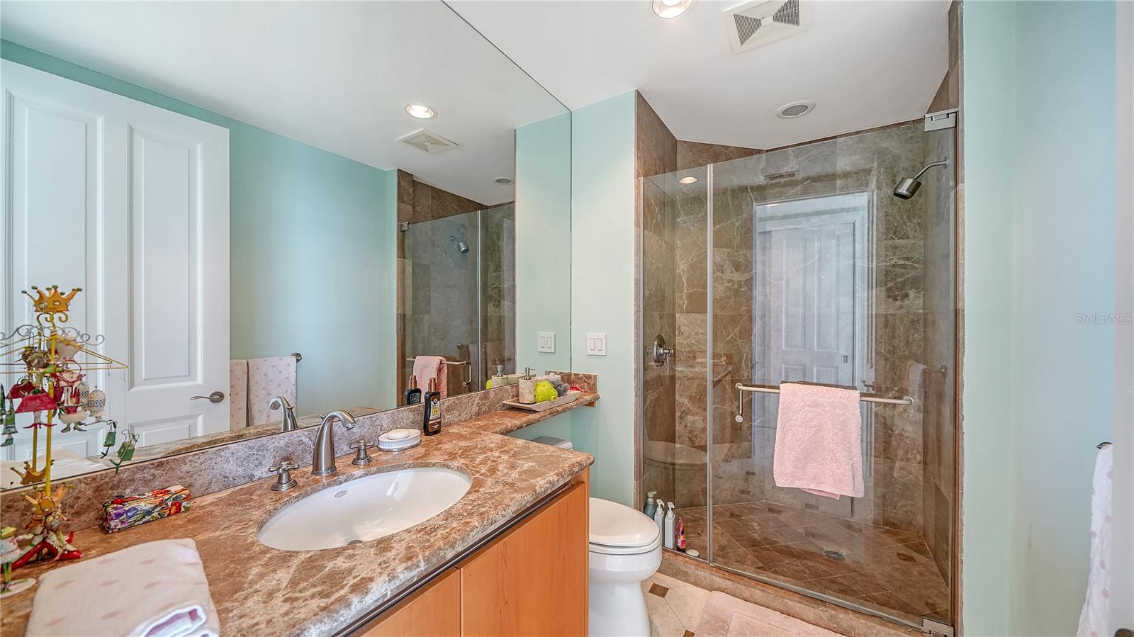 1300 BENJAMIN FRANKLIN DR #701, SARASOTA, FL, 34236