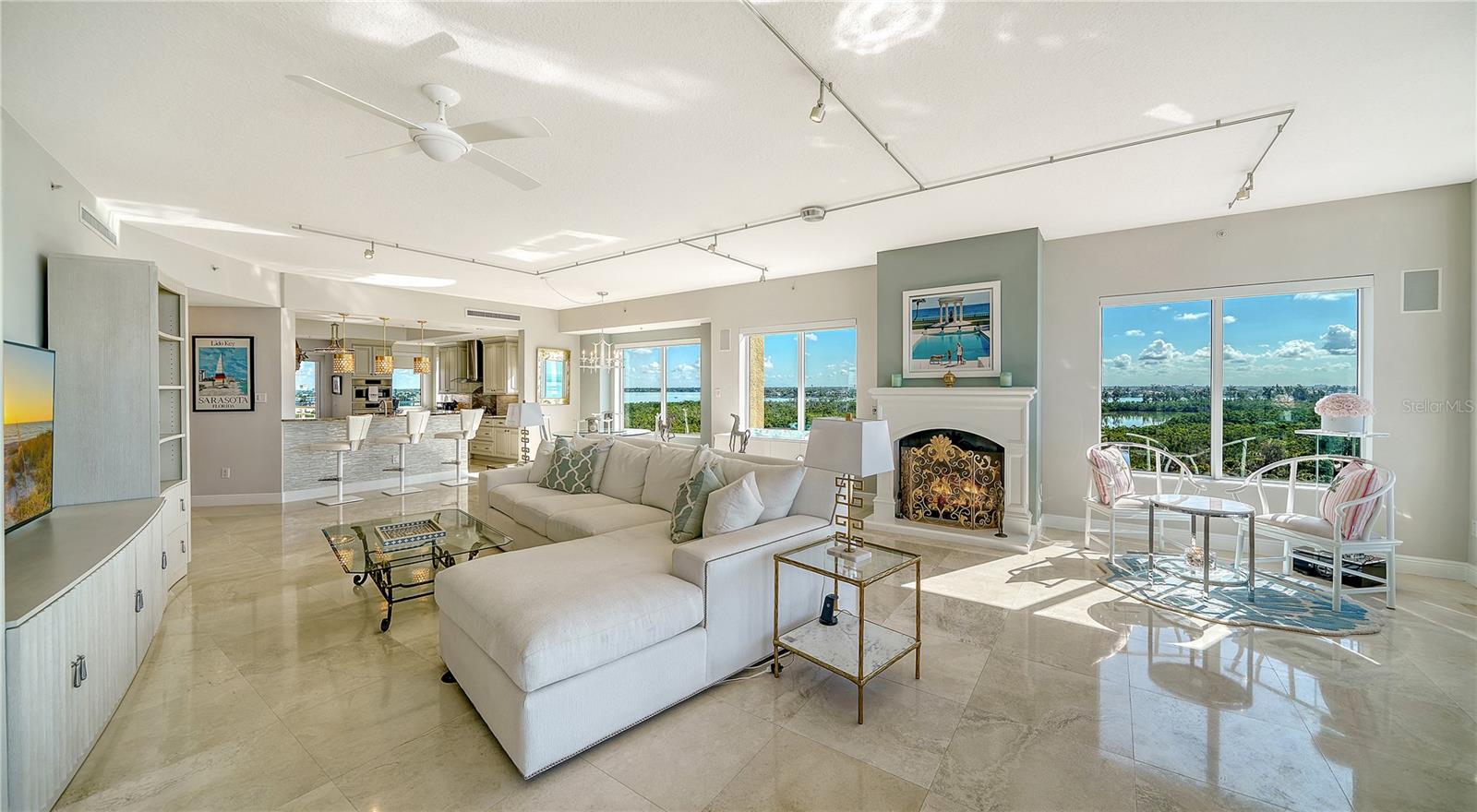 1300 BENJAMIN FRANKLIN DR #701, SARASOTA, FL, 34236