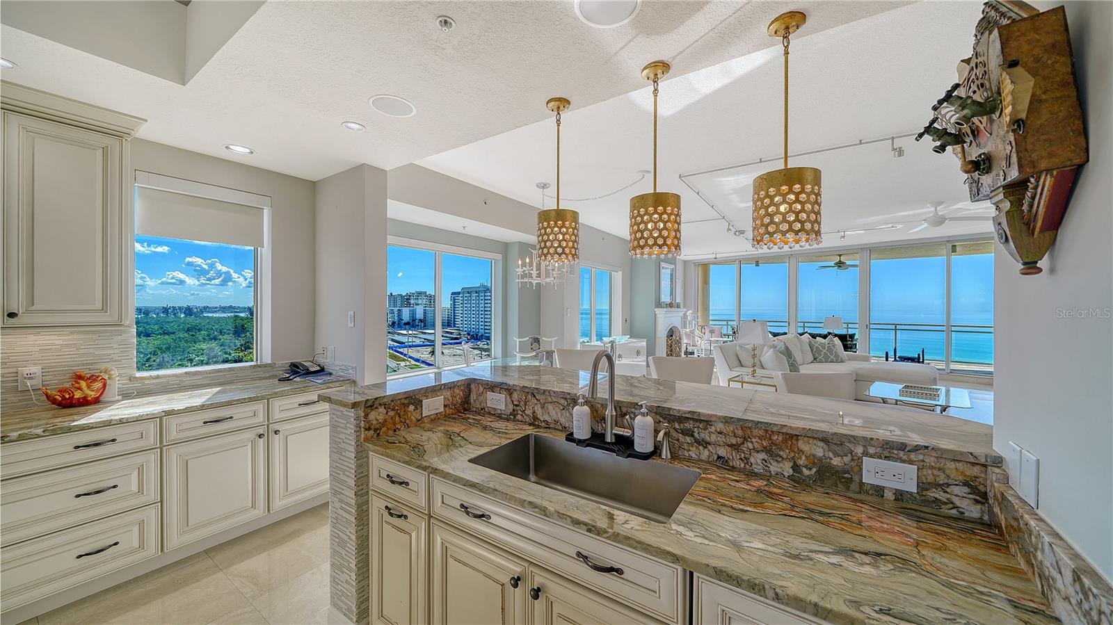 1300 BENJAMIN FRANKLIN DR #701, SARASOTA, FL, 34236