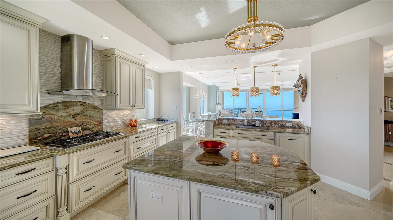 1300 BENJAMIN FRANKLIN DR #701, SARASOTA, FL, 34236