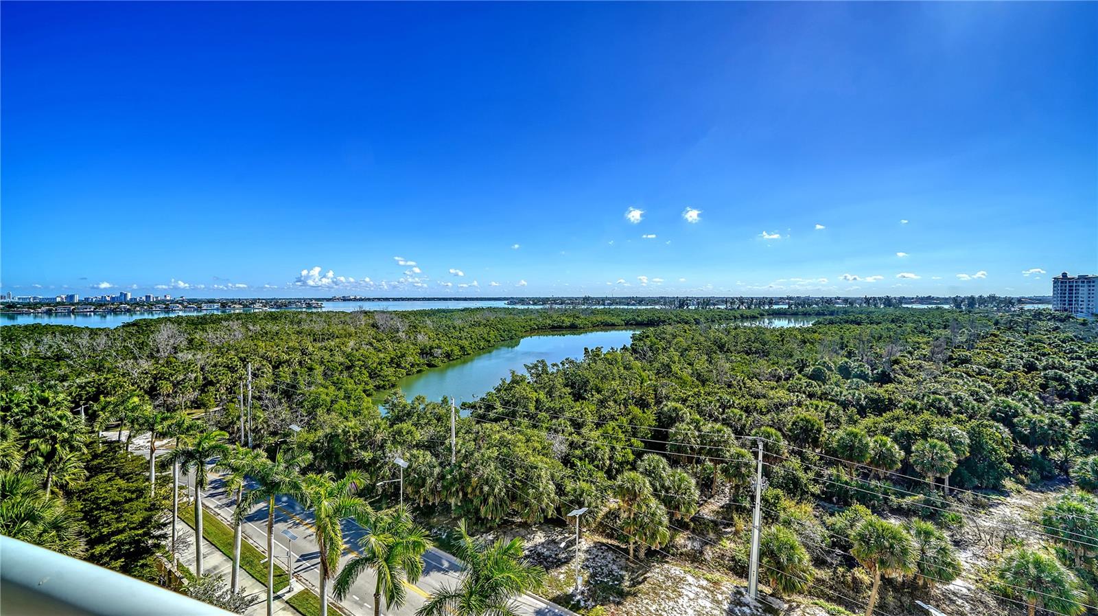 1300 BENJAMIN FRANKLIN DR #701, SARASOTA, FL, 34236