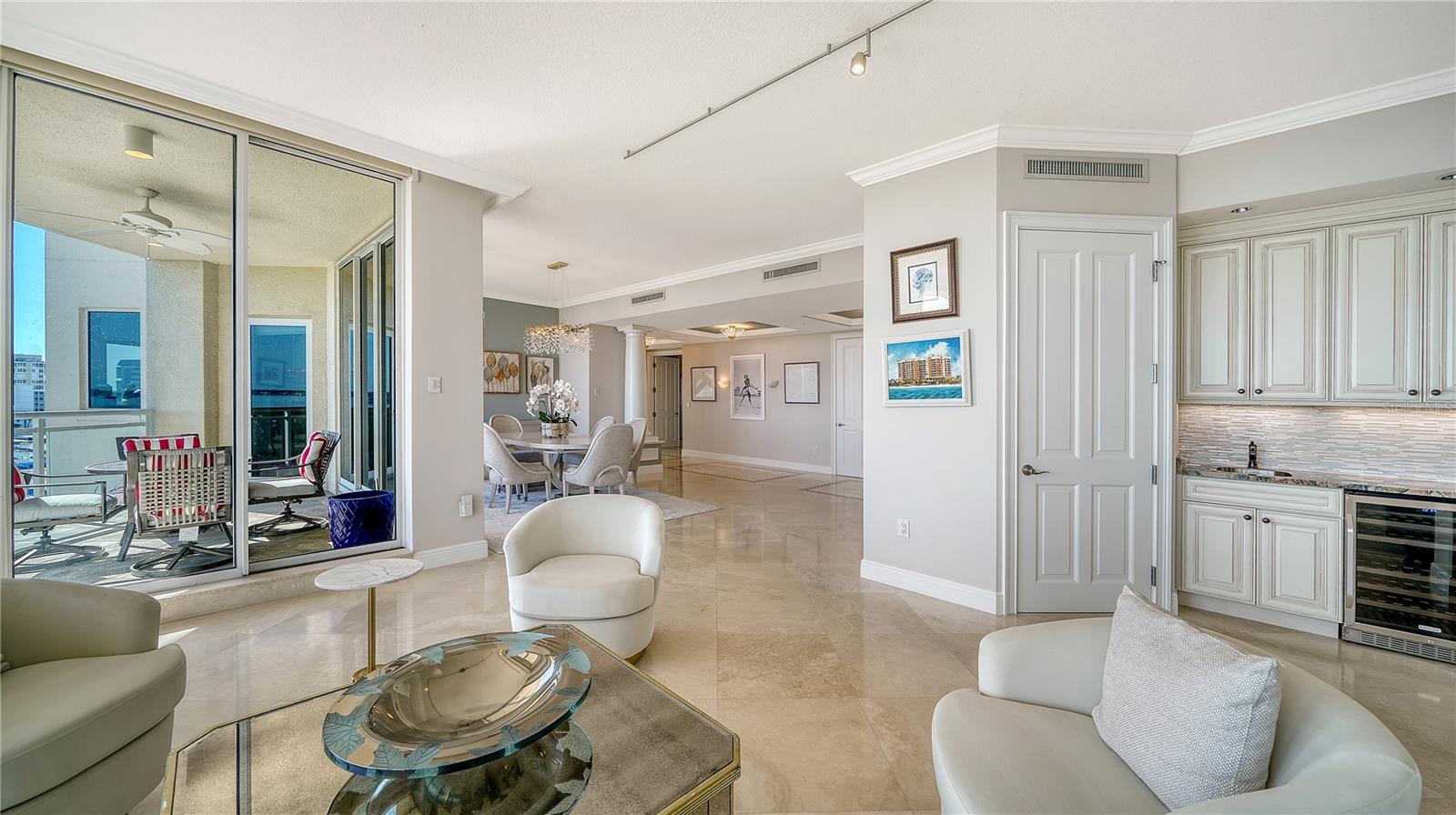 1300 BENJAMIN FRANKLIN DR #701, SARASOTA, FL, 34236