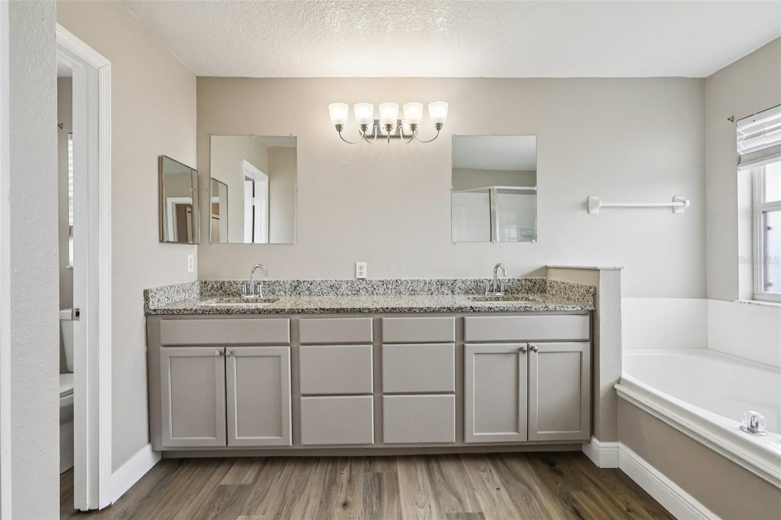 7694 COUNTRY RUN PKWY, ORLANDO, FL, 32818