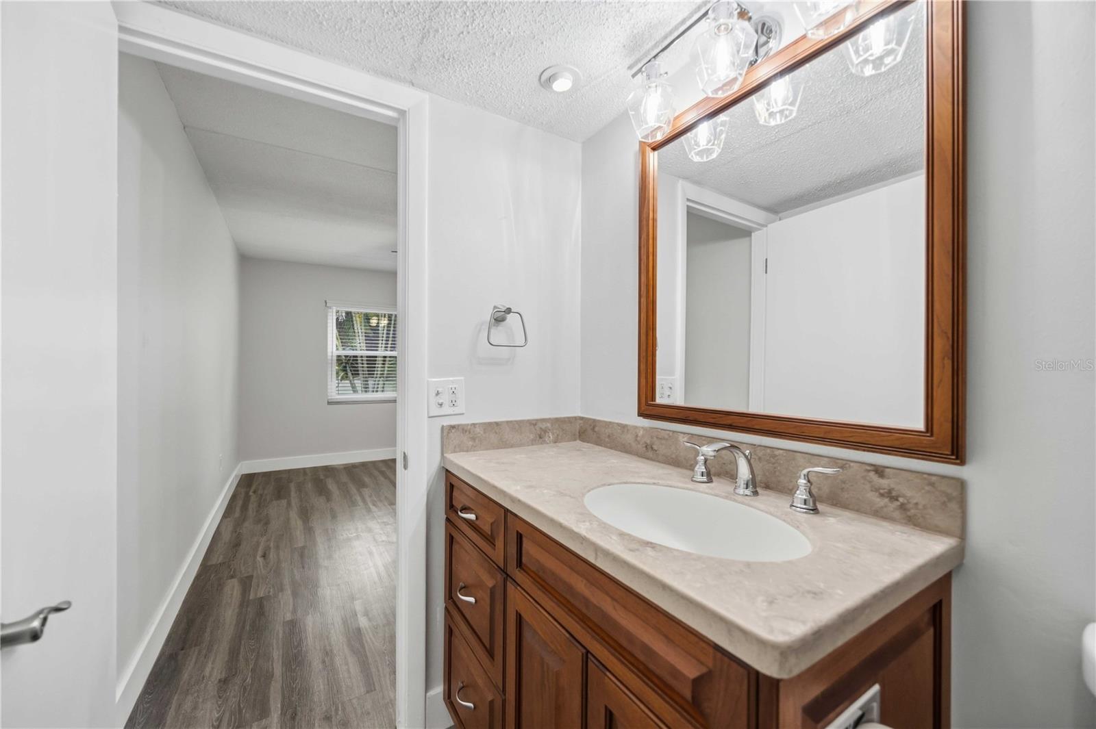 270 SANTA MARIA ST #104, VENICE, FL, 34285
