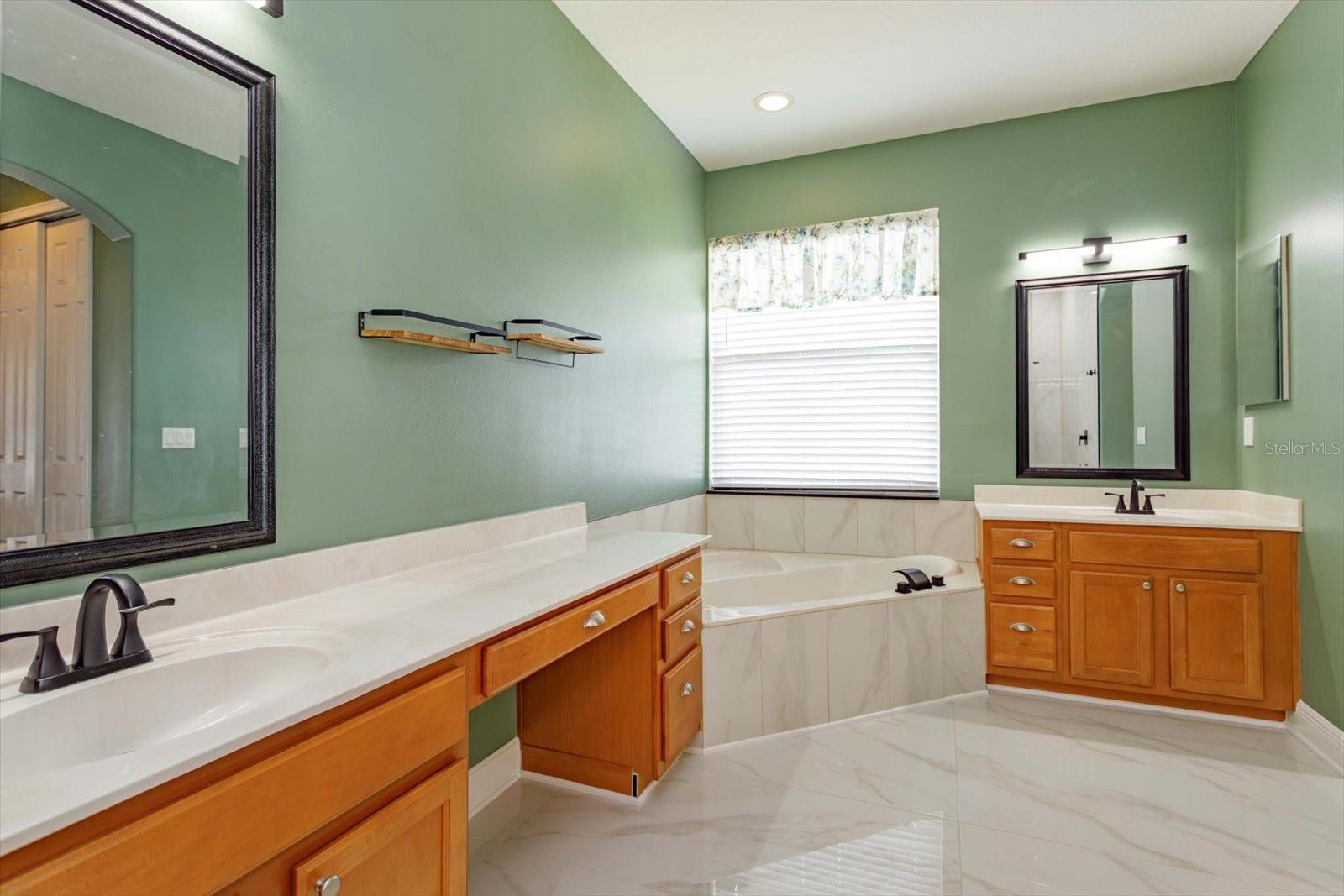 2348 NORTHUMBRIA DR, SANFORD, FL, 32771