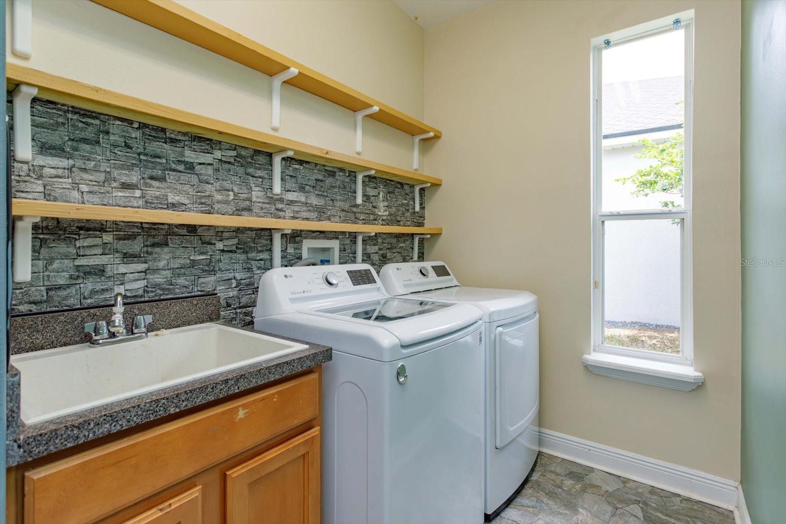 2348 NORTHUMBRIA DR, SANFORD, FL, 32771