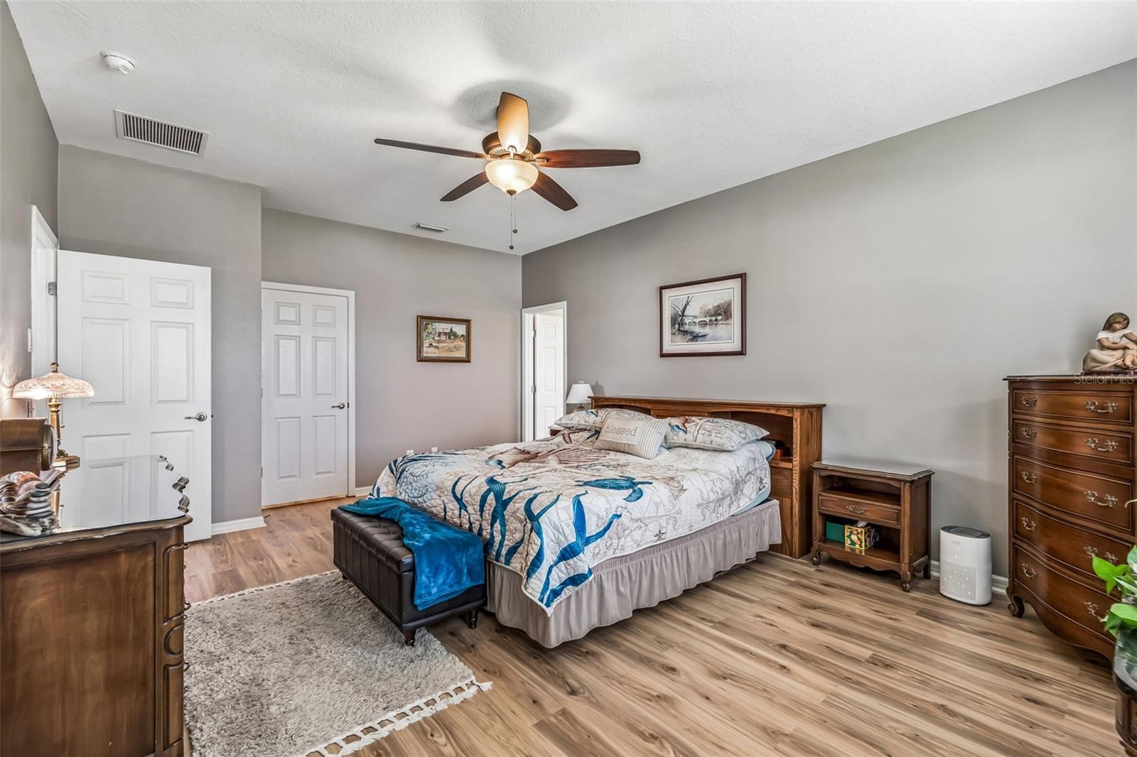 19110 SUNSET BAY DR, LAND O LAKES, FL, 34638
