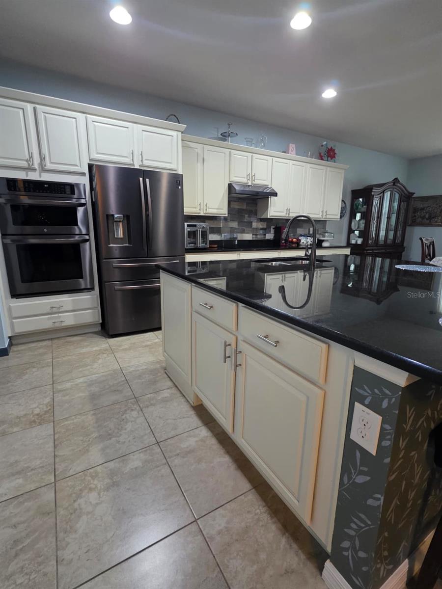 2317 AVELLINO AVE, ST CLOUD, FL, 34771
