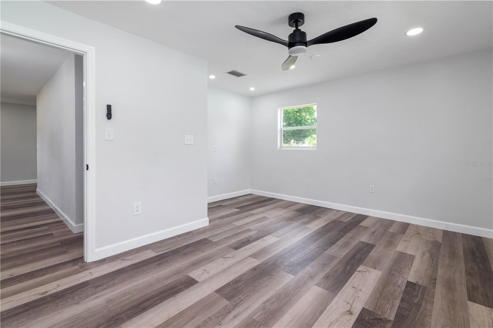 717 W WINIFRED ST, AVON PARK, FL, 33825
