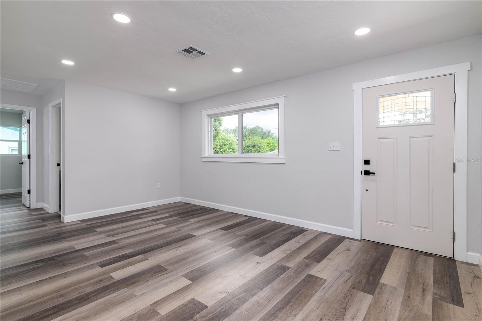 717 W WINIFRED ST, AVON PARK, FL, 33825