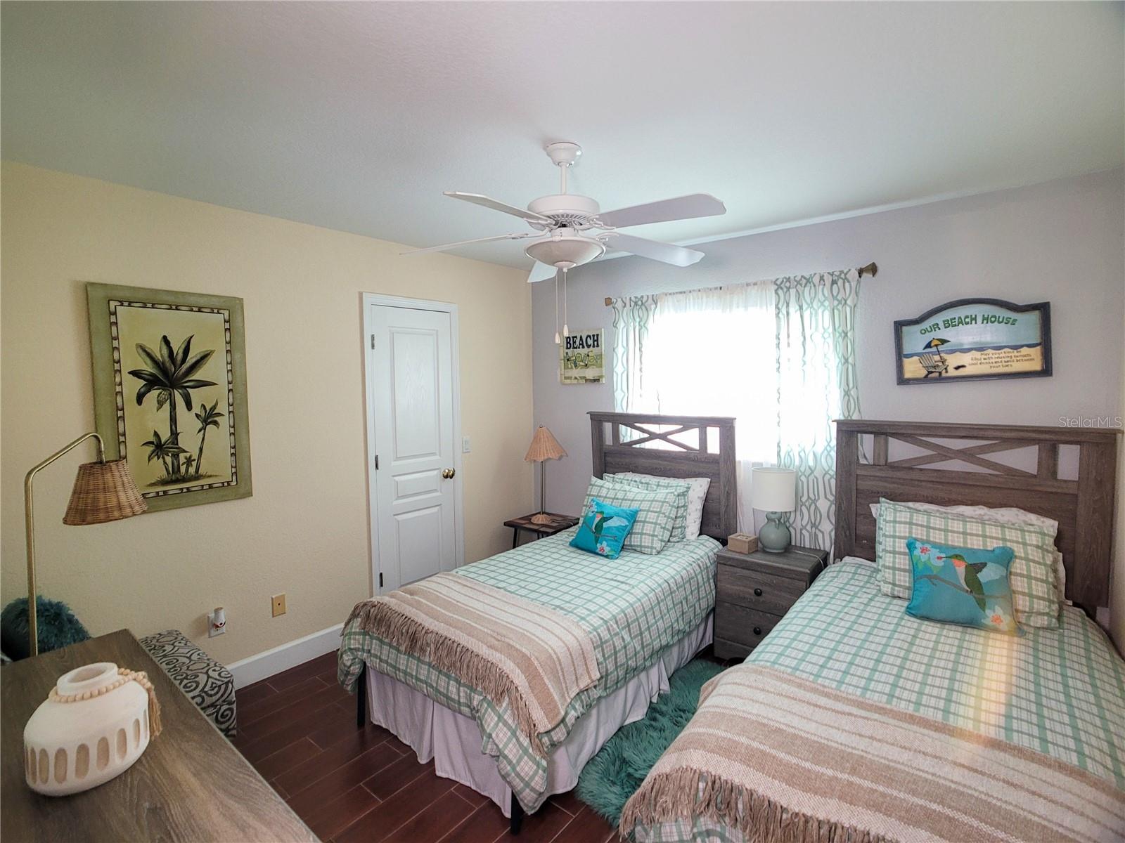 364 MACARTHUR DR, PORT CHARLOTTE, FL, 33954