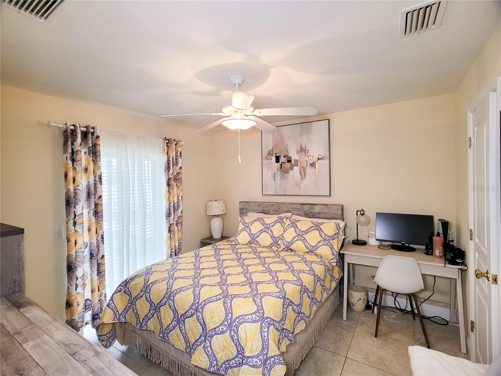 364 MACARTHUR DR, PORT CHARLOTTE, FL, 33954