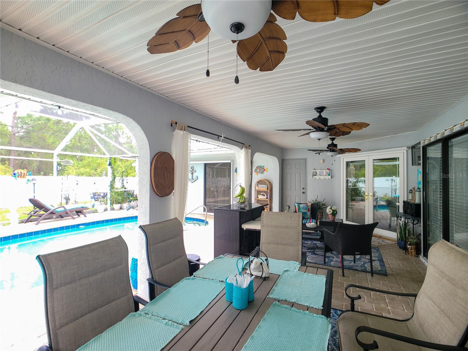 364 MACARTHUR DR, PORT CHARLOTTE, FL, 33954