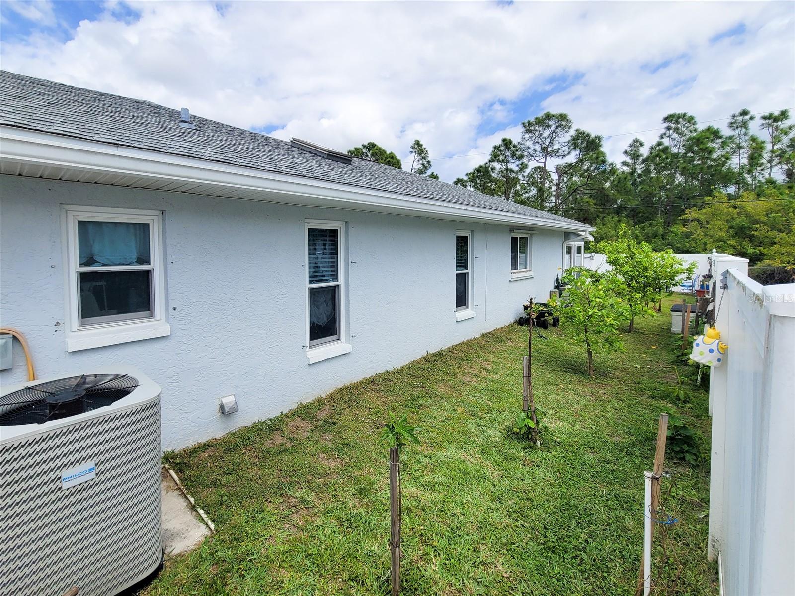 364 MACARTHUR DR, PORT CHARLOTTE, FL, 33954