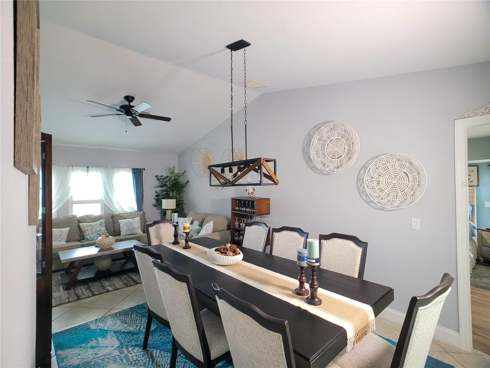 364 MACARTHUR DR, PORT CHARLOTTE, FL, 33954