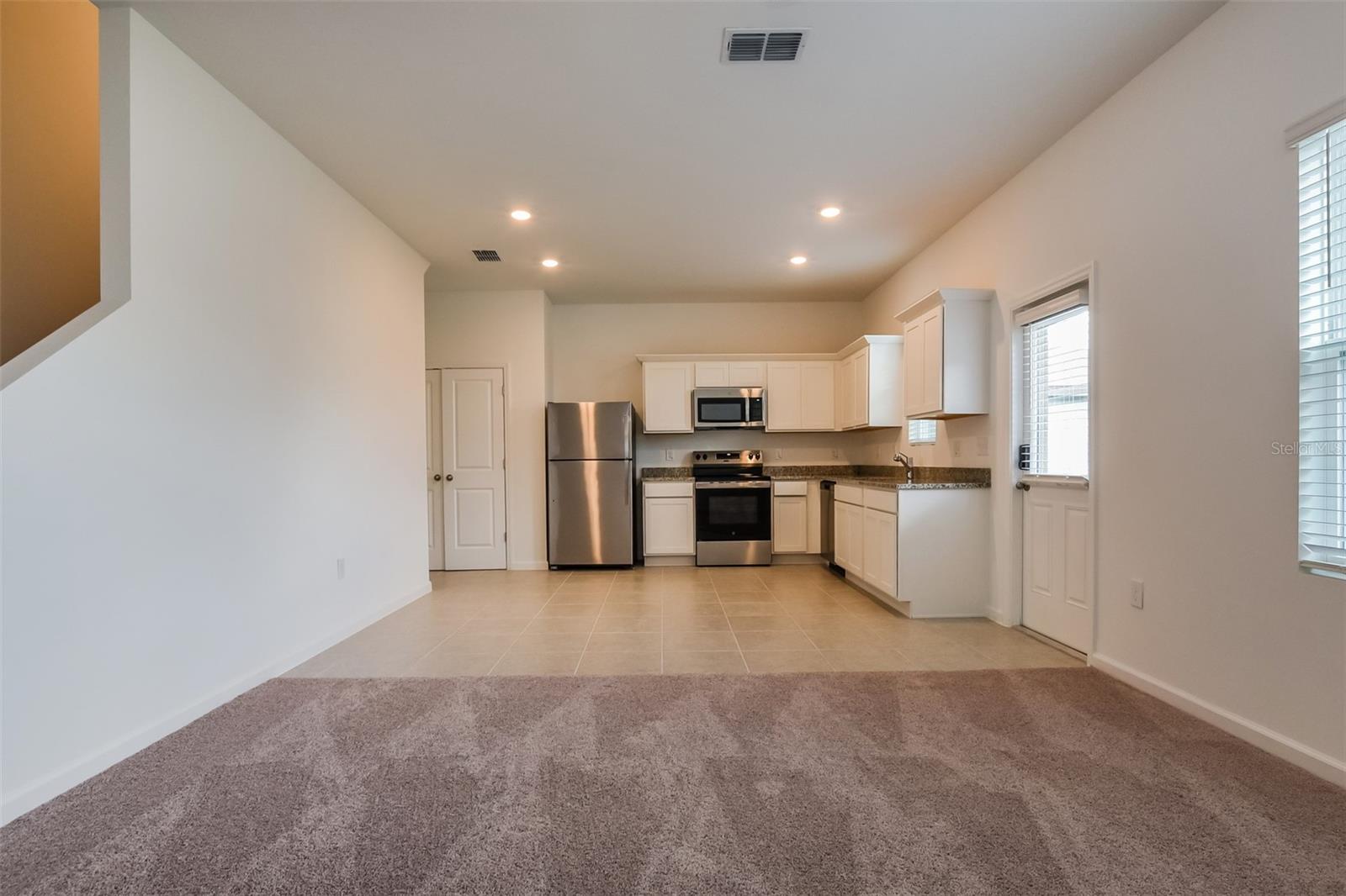 2084 HEMINGWAY CIR, GROVELAND, FL, 34736