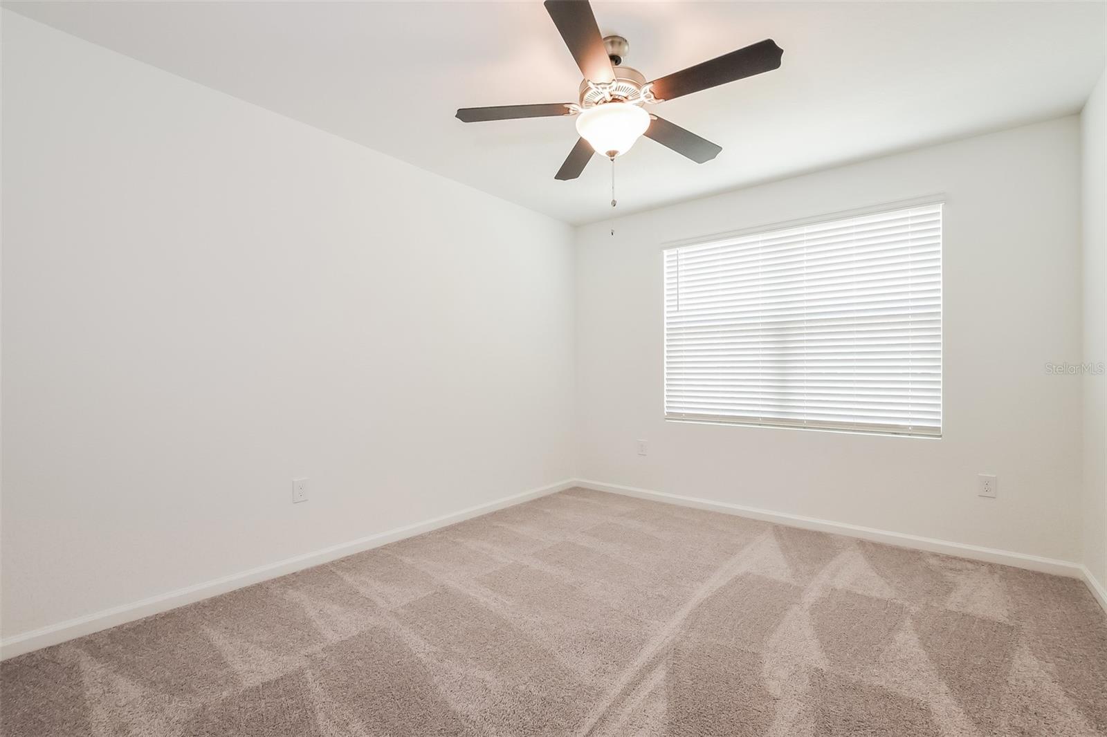 2042 HEMINGWAY CIR, GROVELAND, FL, 34736