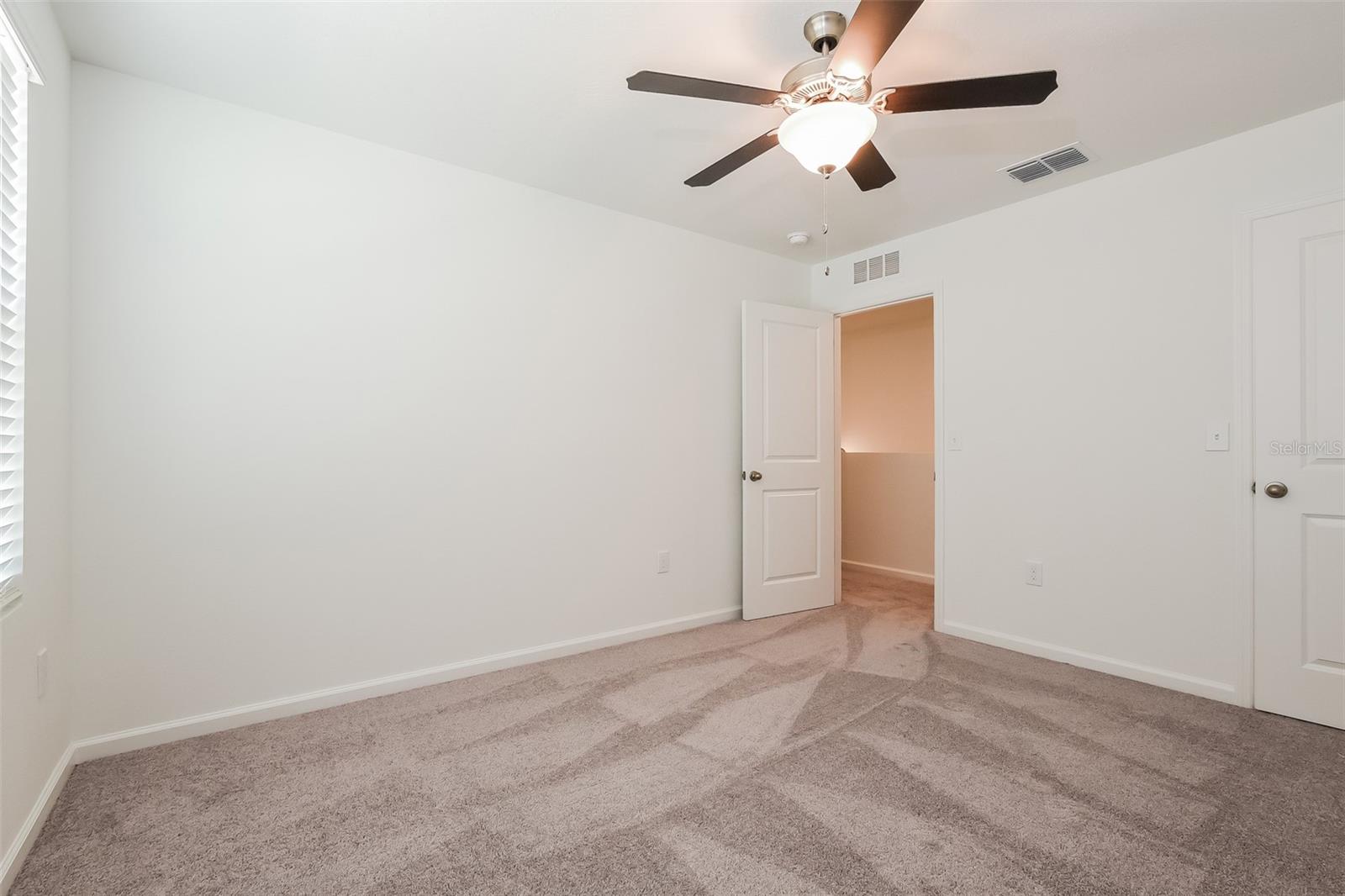 2042 HEMINGWAY CIR, GROVELAND, FL, 34736
