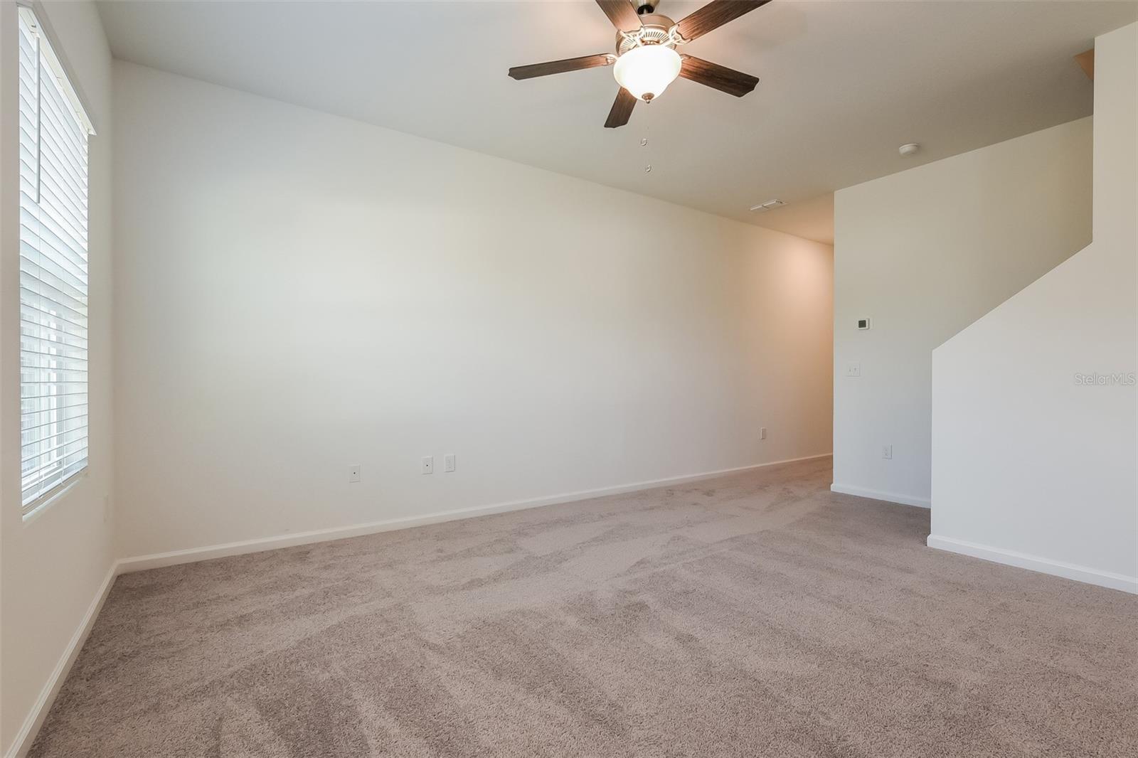 2042 HEMINGWAY CIR, GROVELAND, FL, 34736