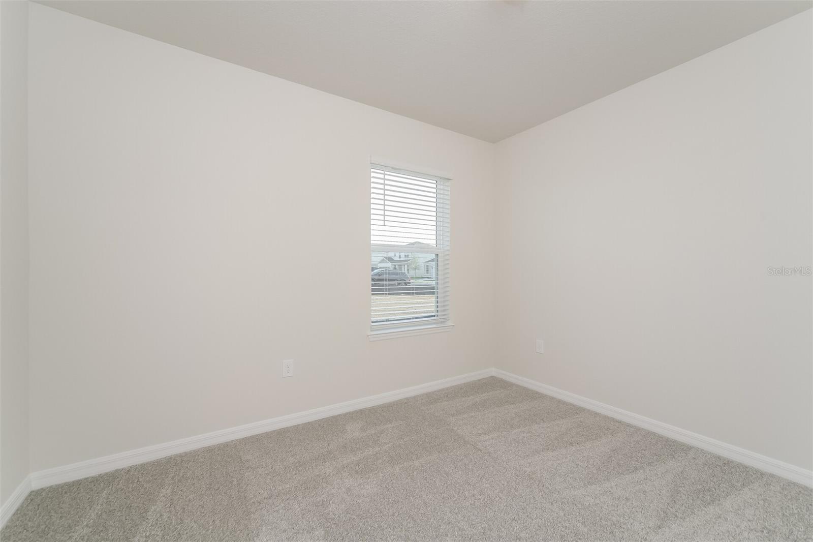 3735 HADDON AVE, DAVENPORT, FL, 33837