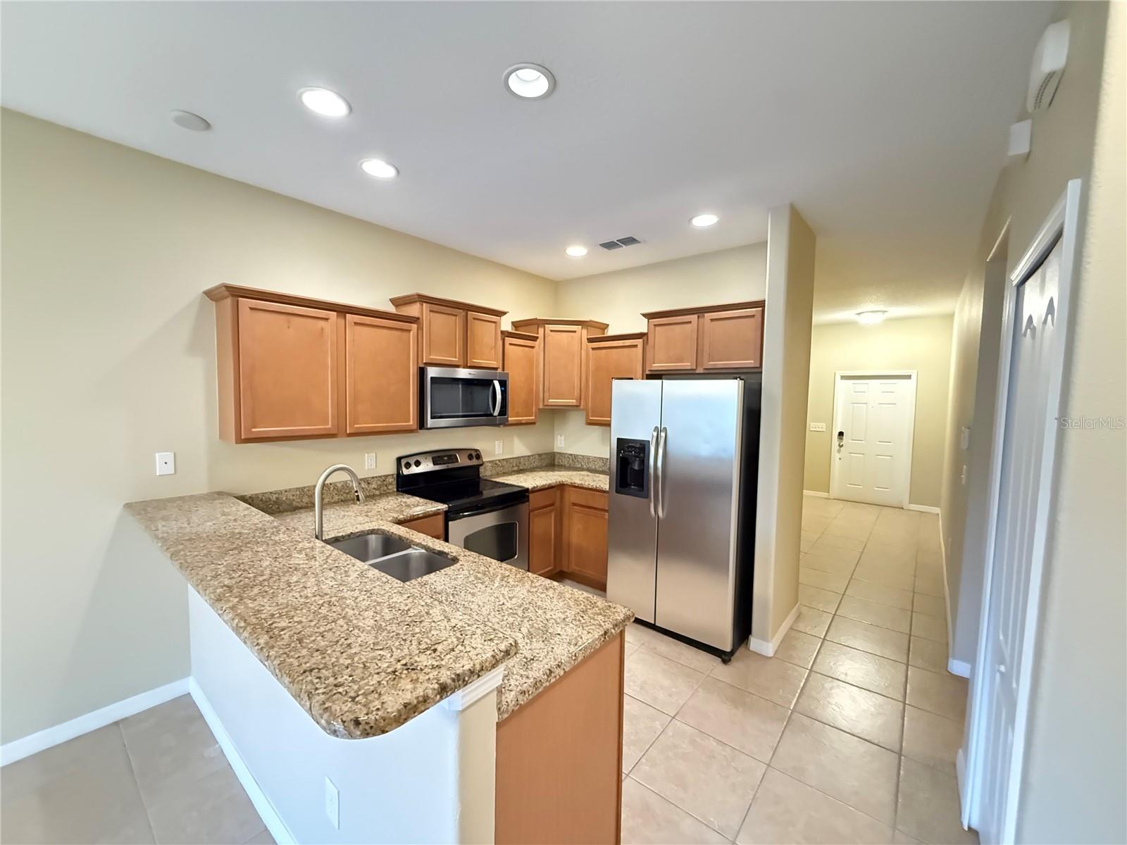 11064 SAVANNAH LANDING CIR, ORLANDO, FL, 32832