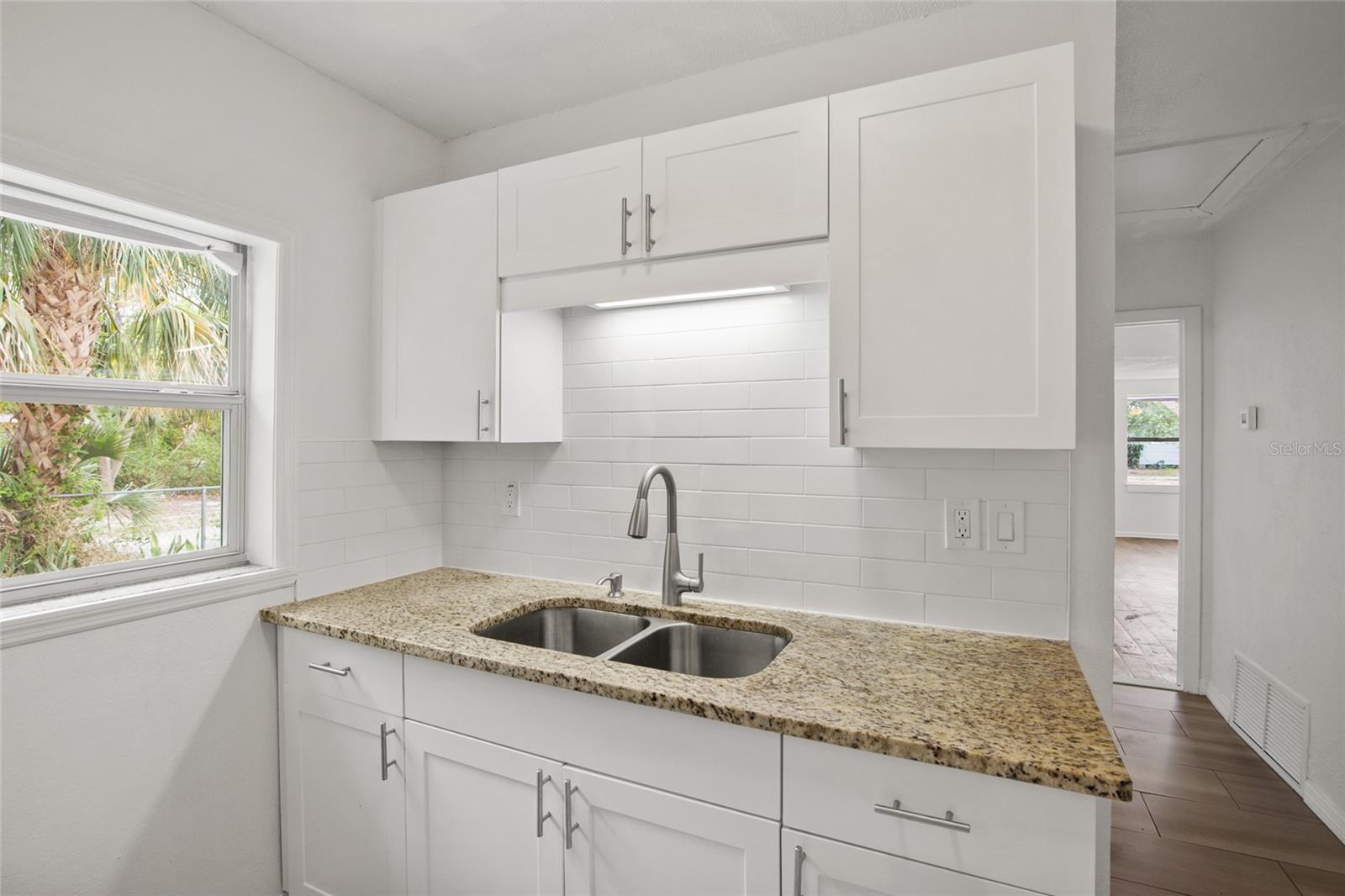 1618 43RD ST S, ST PETERSBURG, FL, 33711