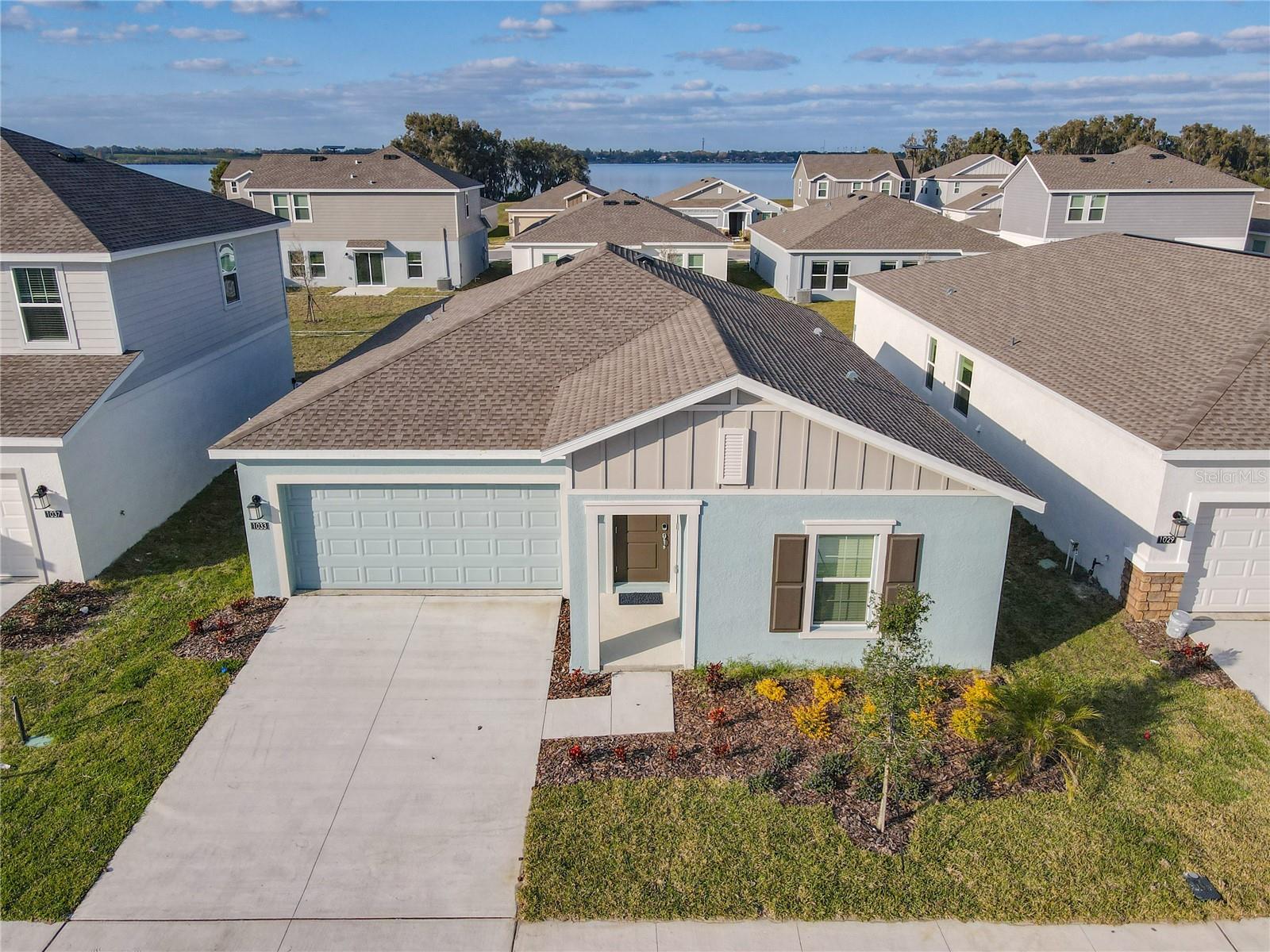 1033 HOLDEN WAY, EAGLE LAKE, FL, 33839