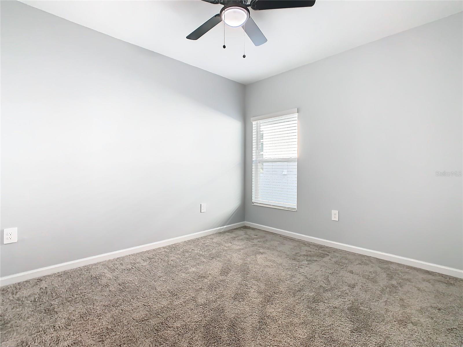 1033 HOLDEN WAY, EAGLE LAKE, FL, 33839