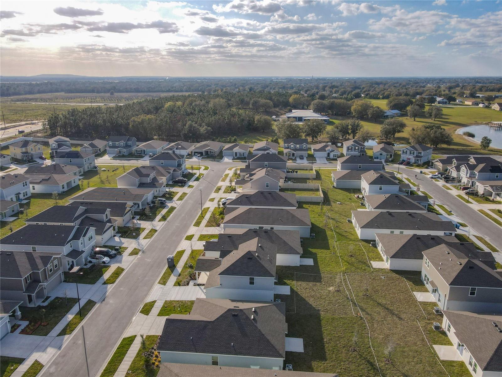 1033 HOLDEN WAY, EAGLE LAKE, FL, 33839
