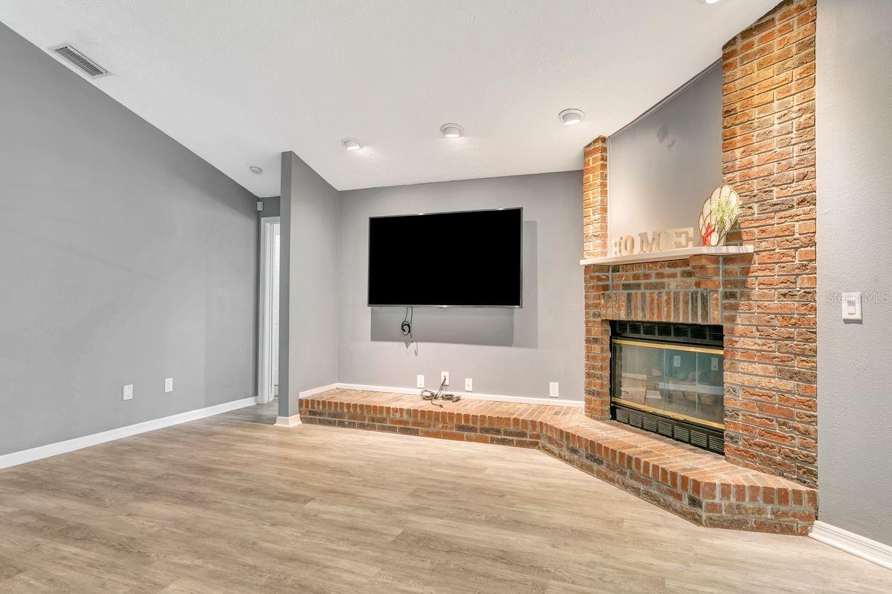 4506 COUNTRY GATE CT, VALRICO, FL, 33596