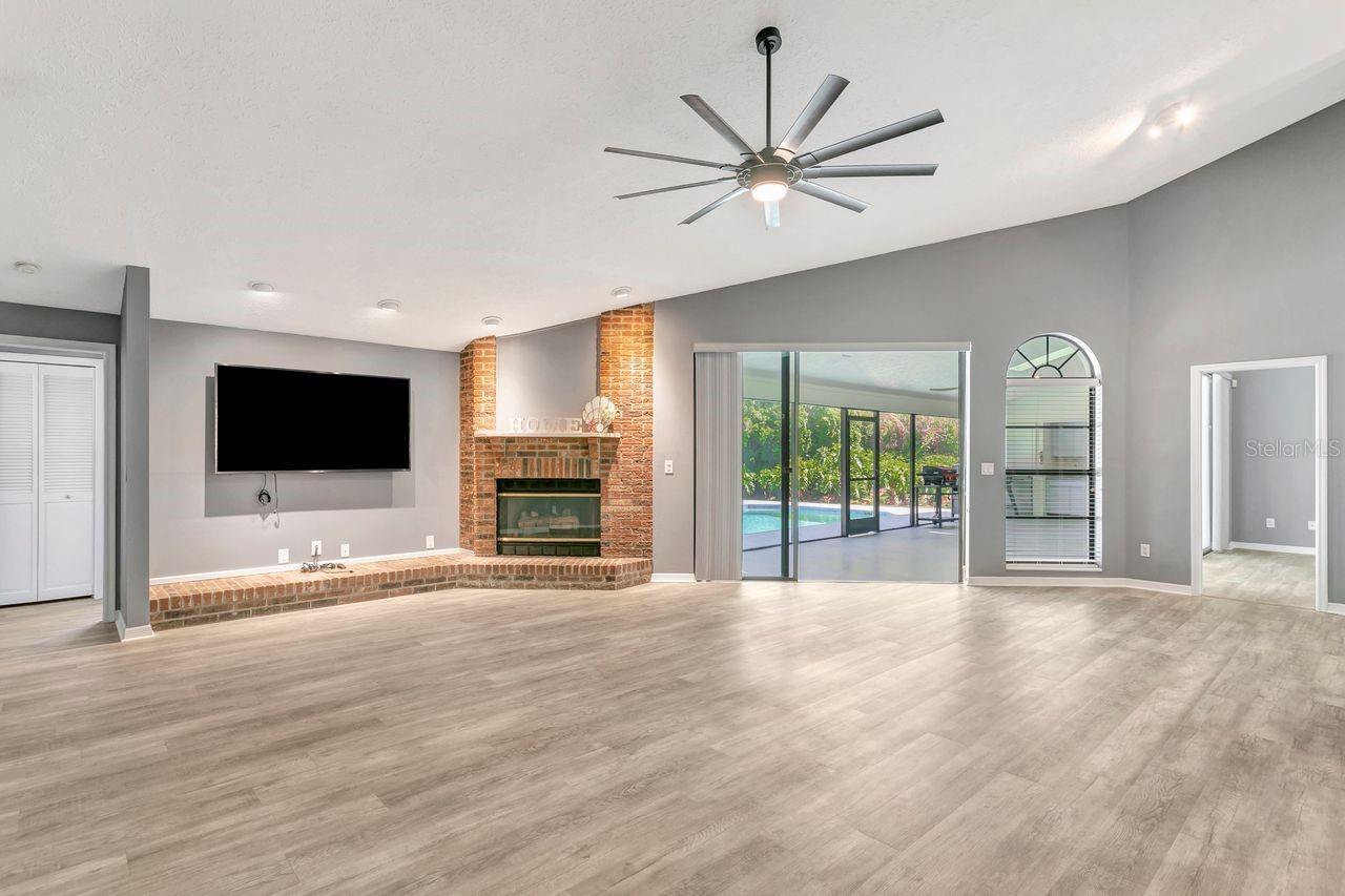 4506 COUNTRY GATE CT, VALRICO, FL, 33596