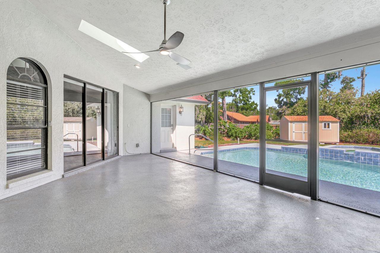 4506 COUNTRY GATE CT, VALRICO, FL, 33596