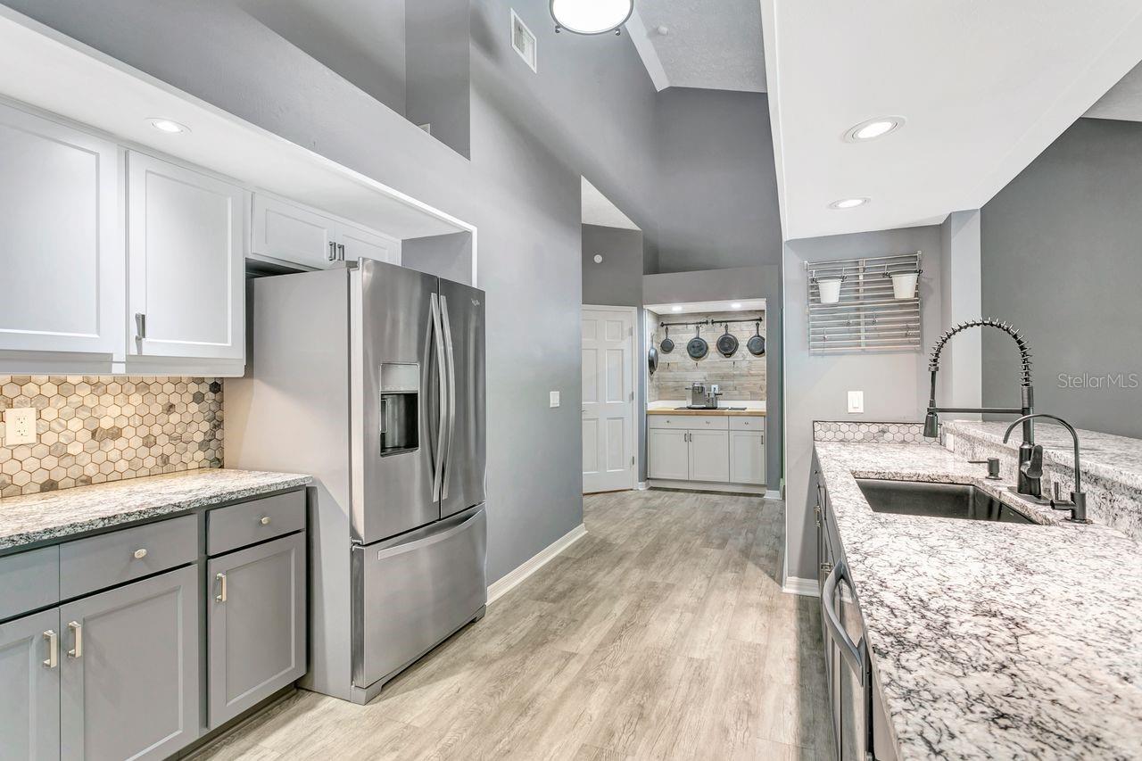 4506 COUNTRY GATE CT, VALRICO, FL, 33596