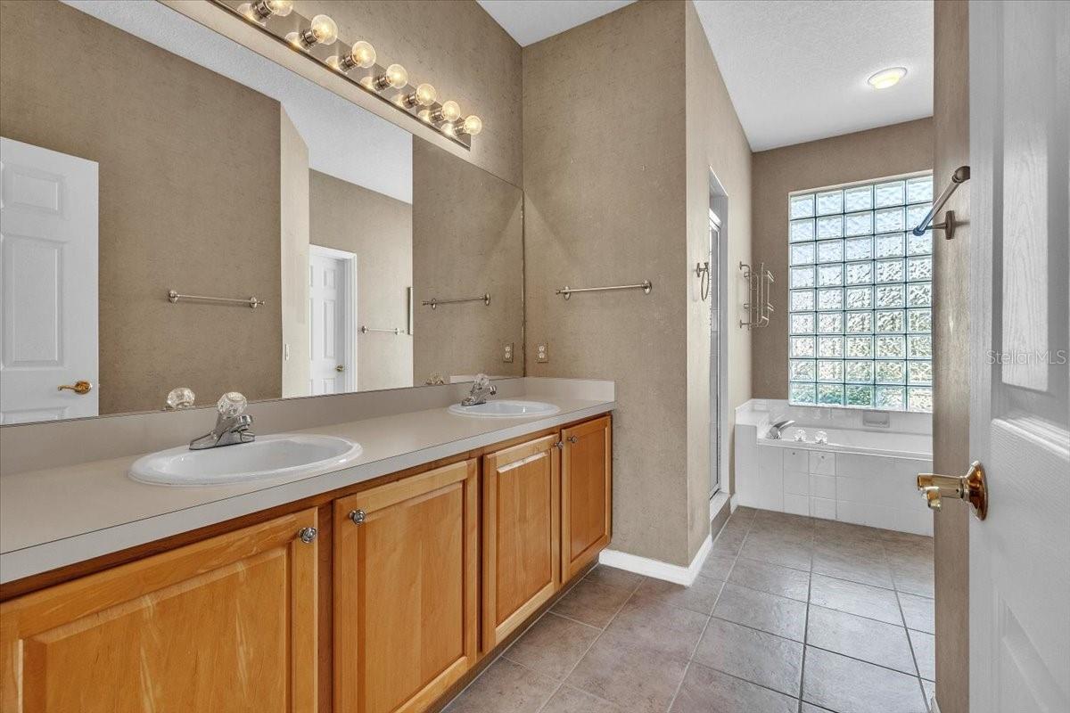 24225 WESTGATE BLVD, PUNTA GORDA, FL, 33980