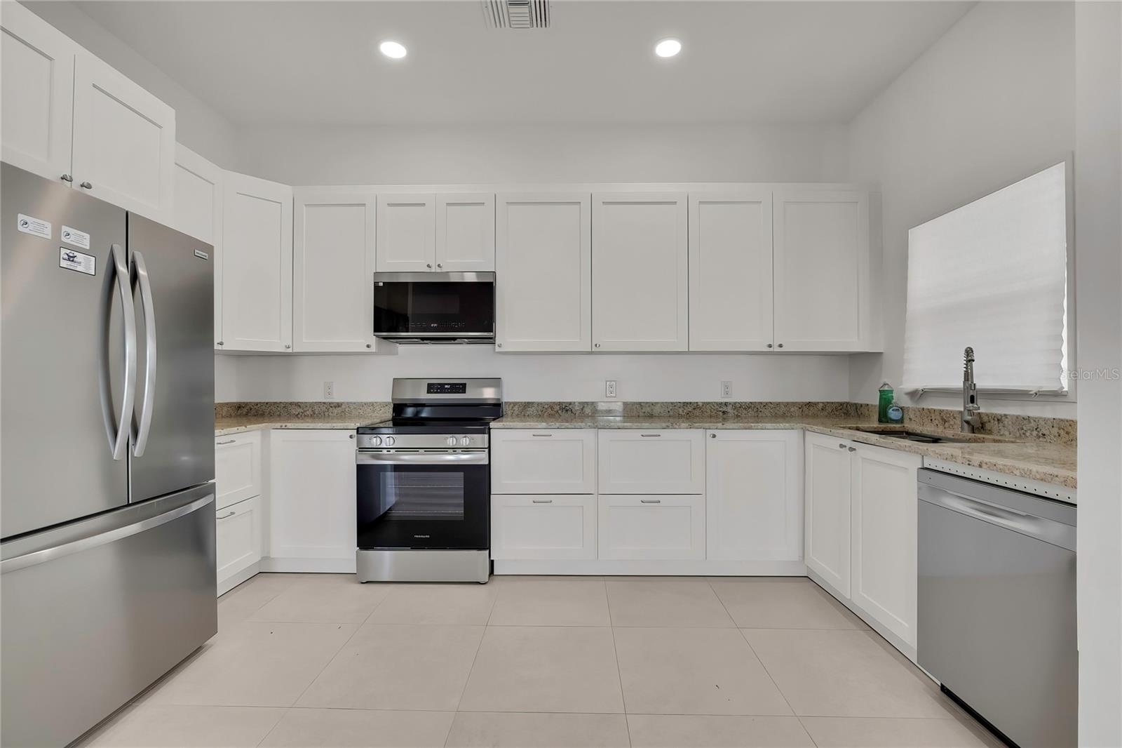 18405 30TH ST, LUTZ, FL, 33559