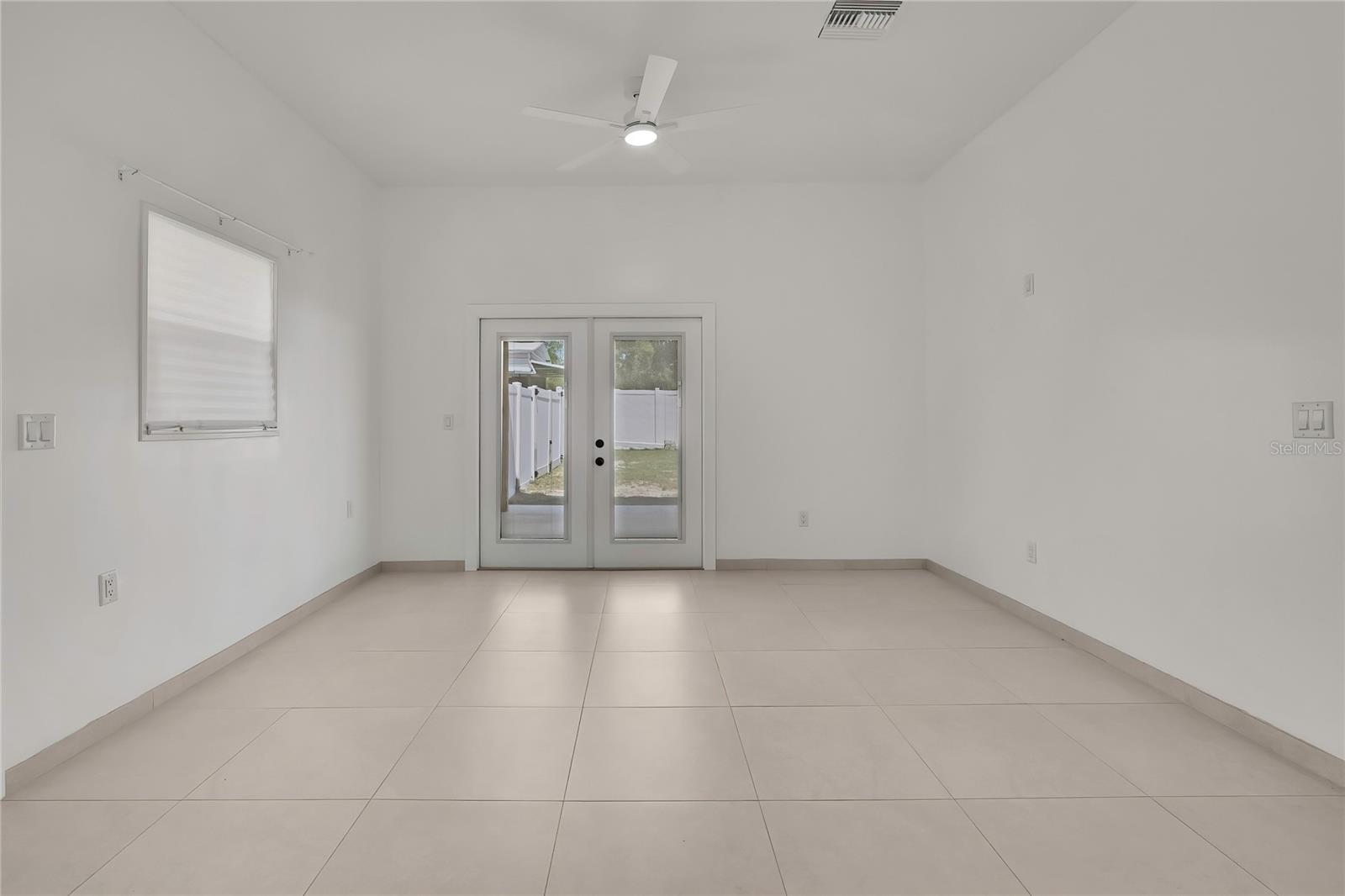 18405 30TH ST, LUTZ, FL, 33559