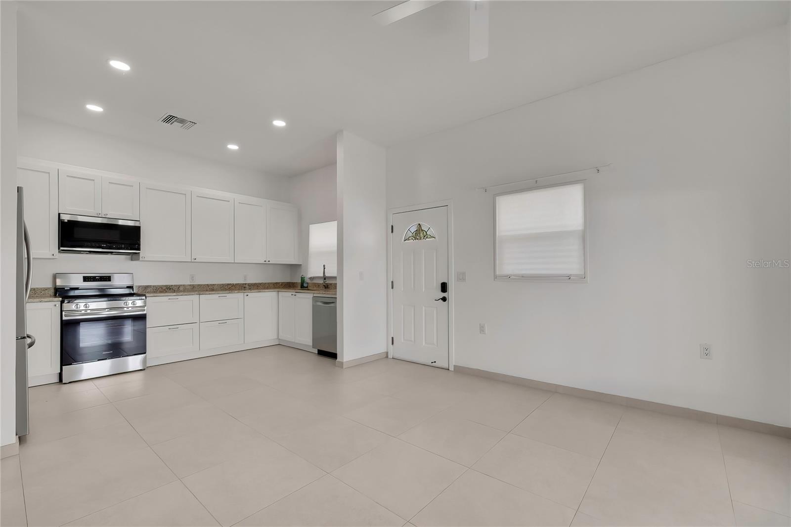 18405 30TH ST, LUTZ, FL, 33559
