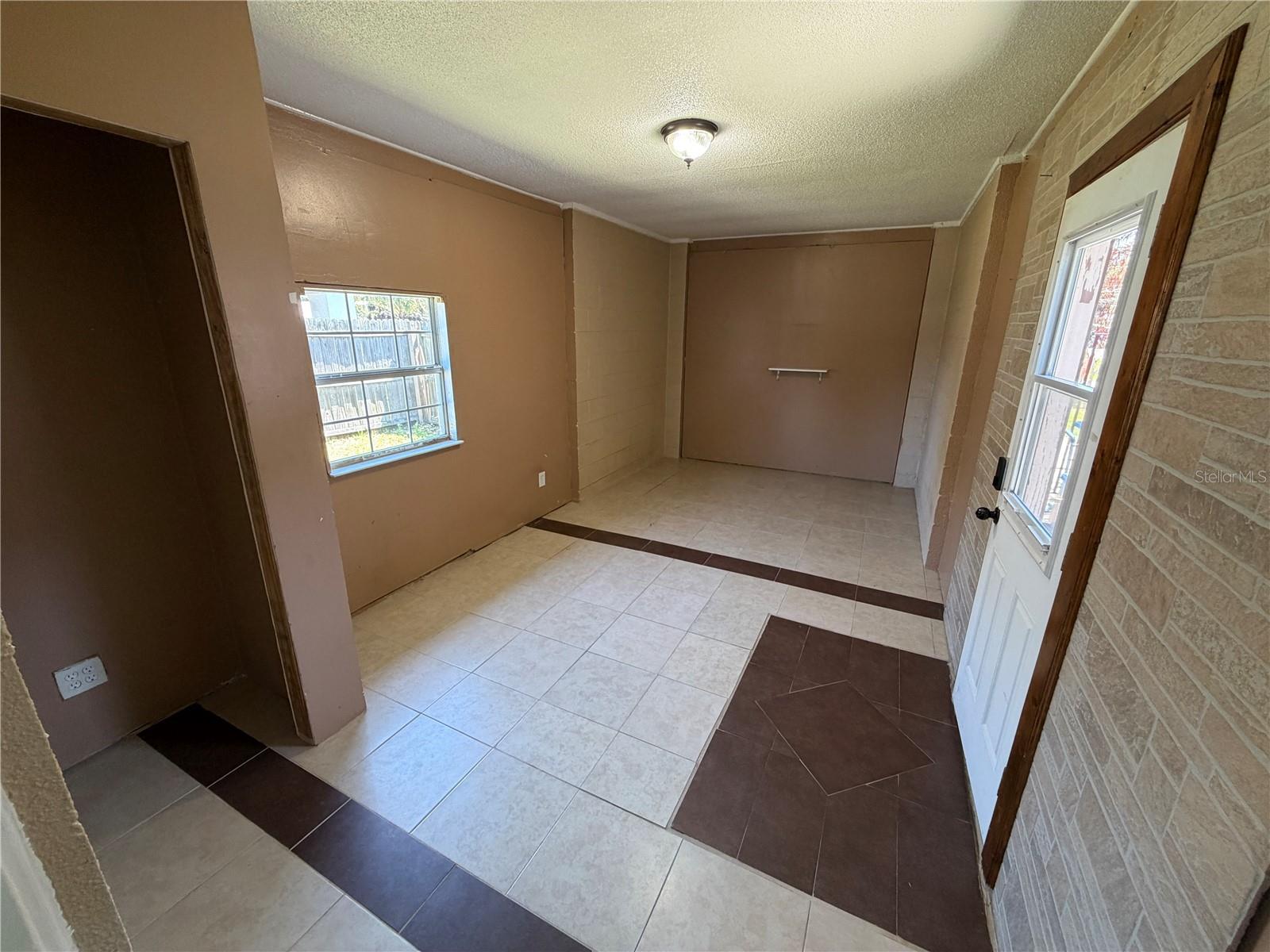 27 FARMBROOK LN, PALM COAST, FL, 32137