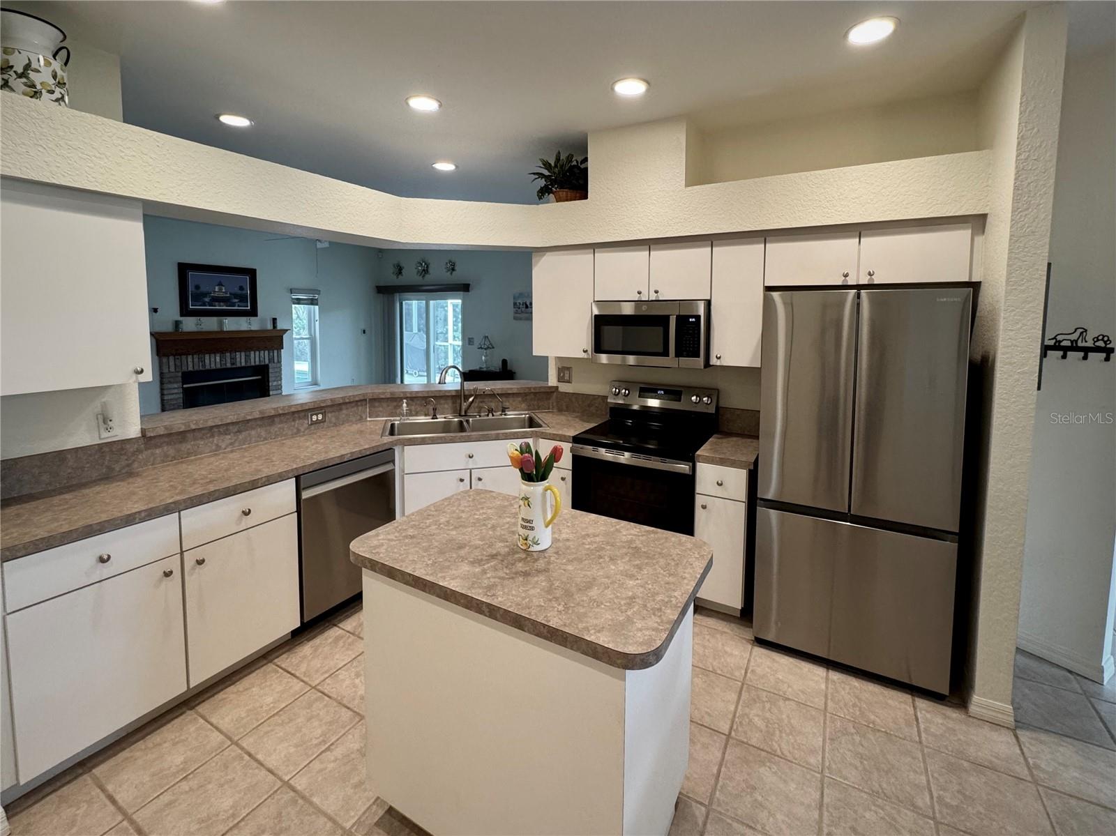 7406 MINT JULEP DR, RIVERVIEW, FL, 33578
